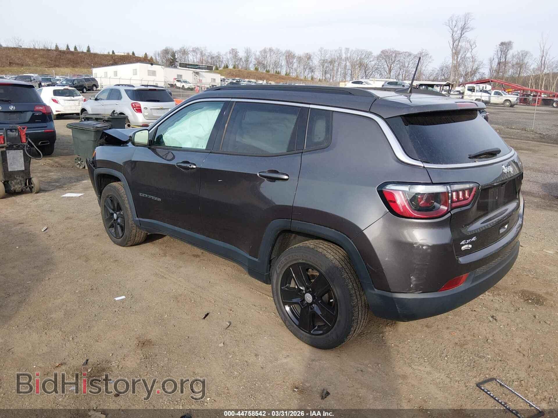 2022 JEEP COMPASS - VIN: 3C4NJDBB4NT104879 - Фото 3