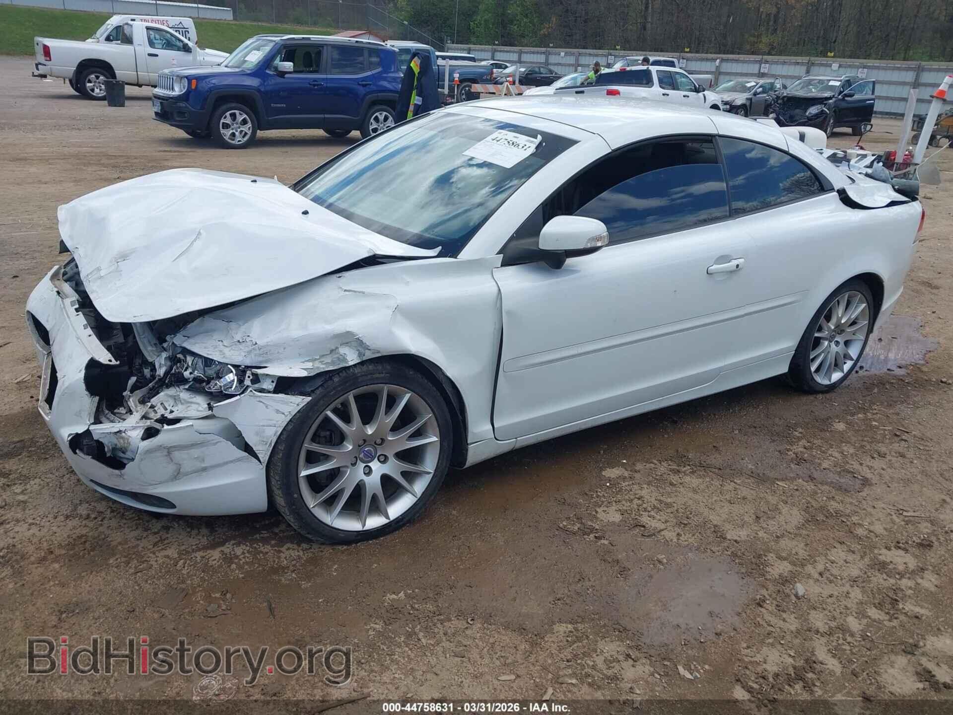 2009 VOLVO C70 - VIN: YV1MC67289J073685 - Фото 2