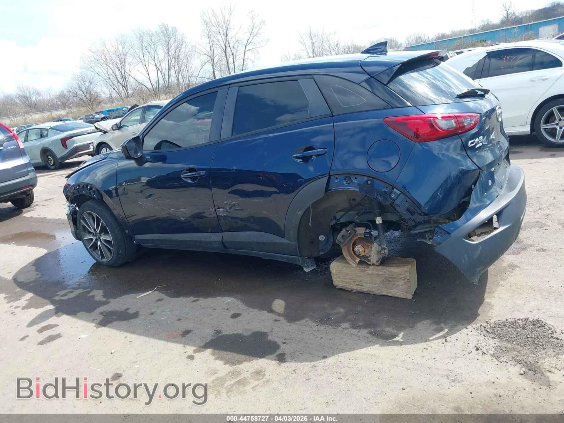 2017 MAZDA CX-3 - VIN: JM1DKFC71H0165655 - Фото 14