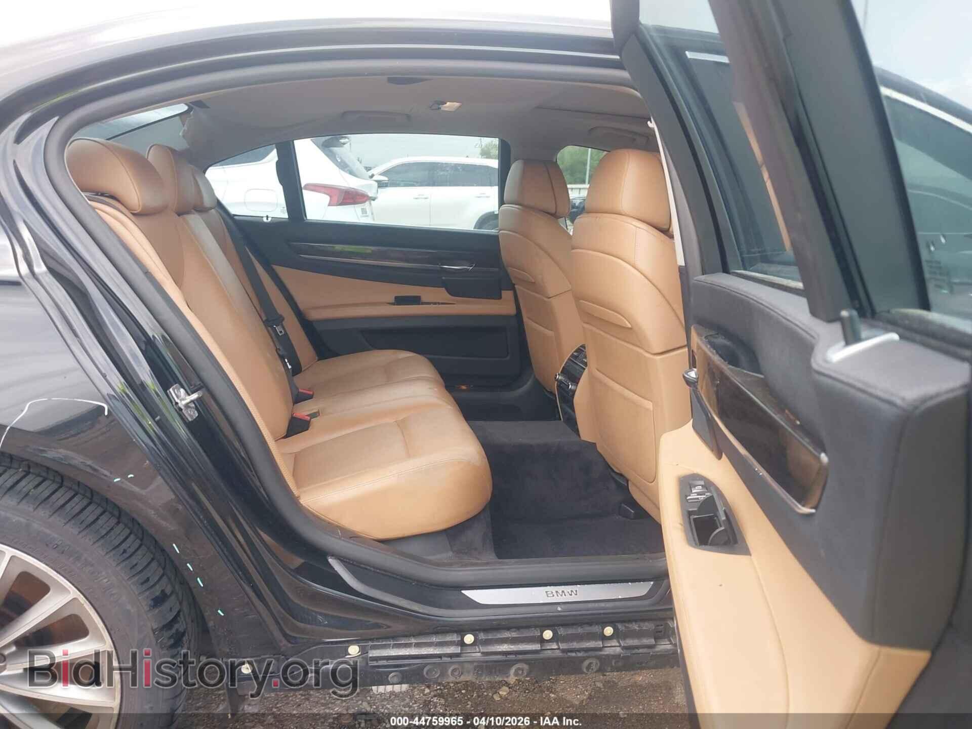 2011 BMW 750LI - VIN: WBAKB8C50BC851805 - Фото 8