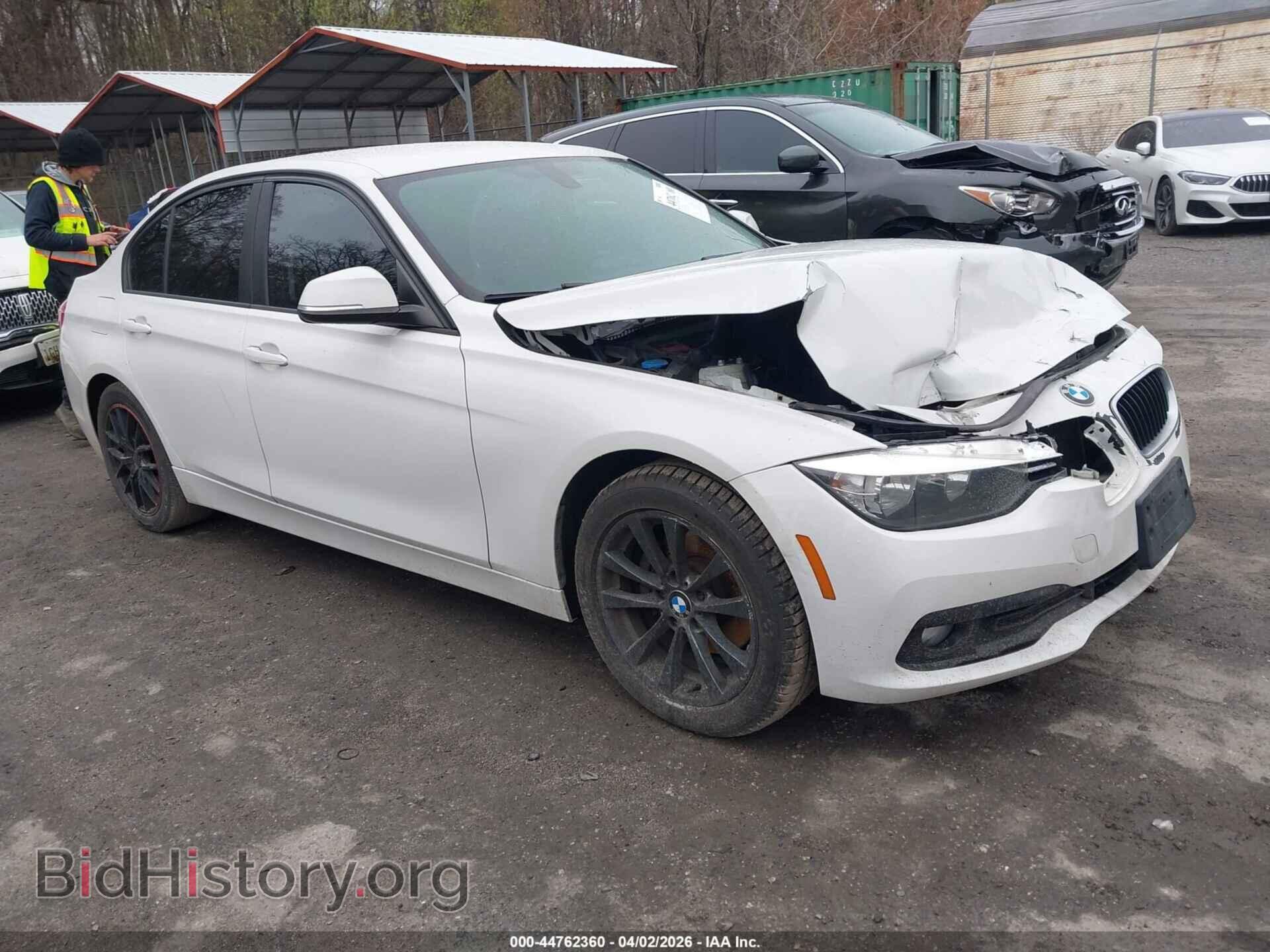 Photo WBA8E1G51GNU11929 - BMW 320I 2016