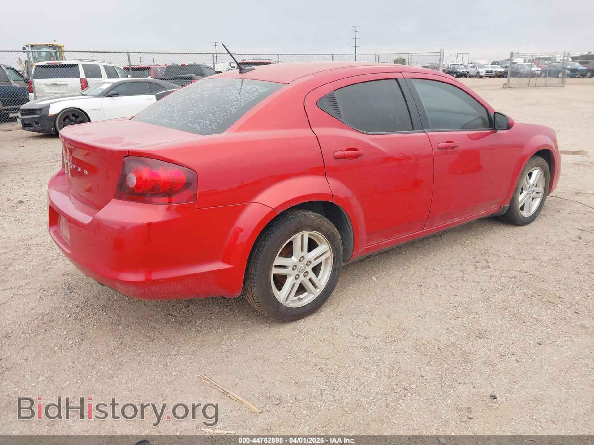2011 DODGE AVENGER - VIN: 1B3BD2FB2BN584880 - Photo 4