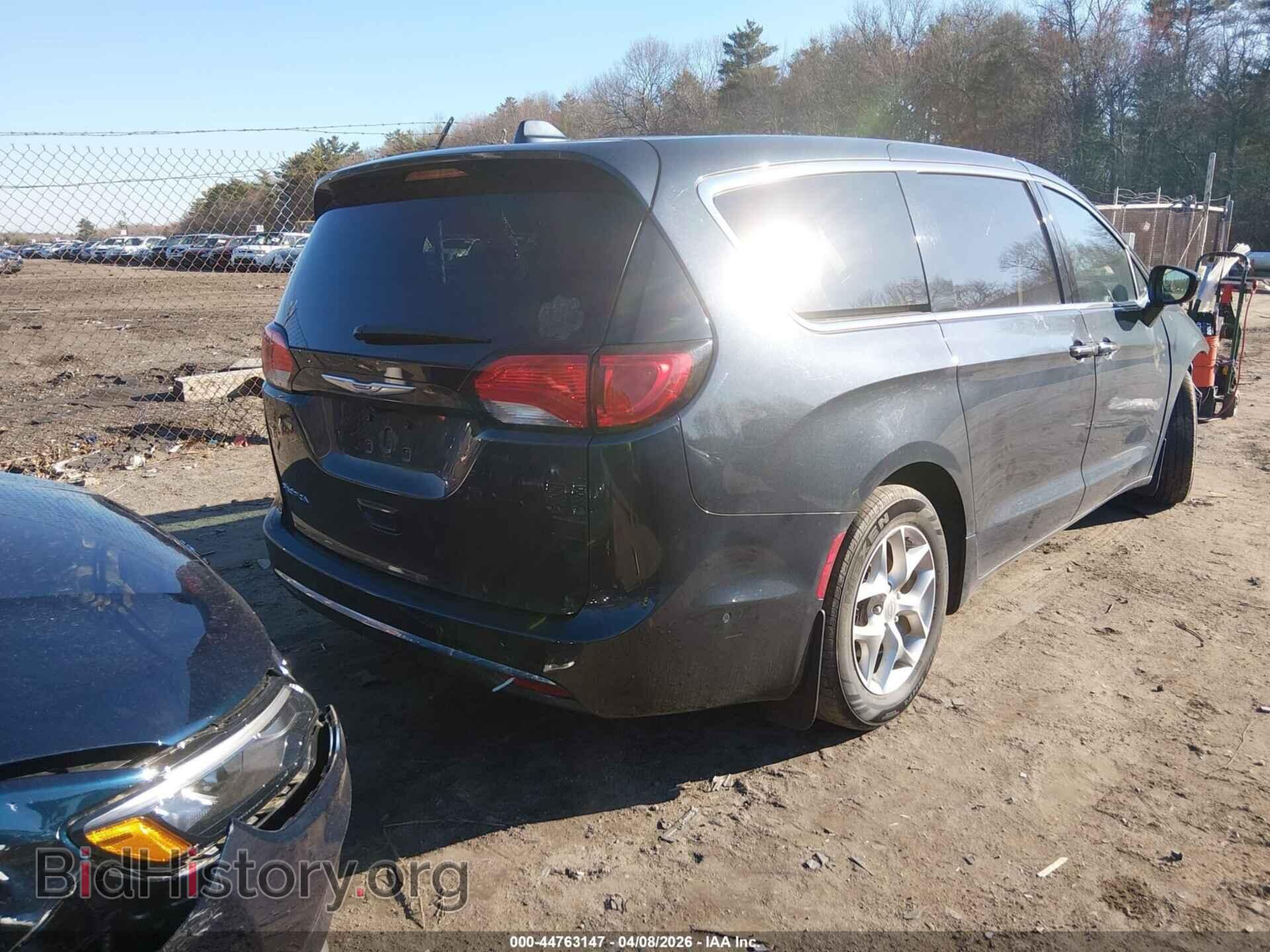 2019 CHRYSLER PACIFICA - VIN: 2C4RC1FG8KR635856 - Photo 4