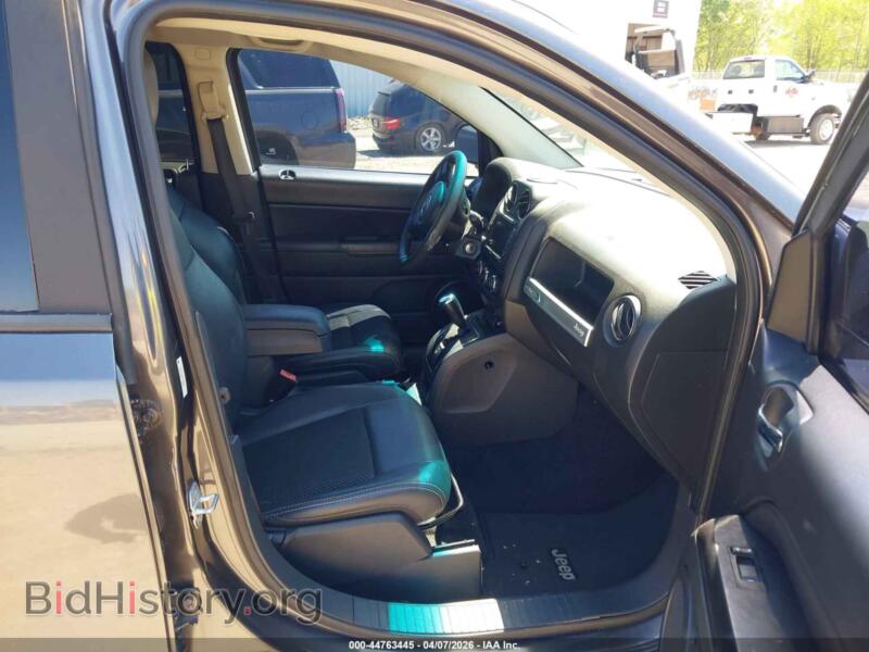 2015 Jeep COMPASS (VIN 1C4NJCBA0FD209699) — фото 5 из 12