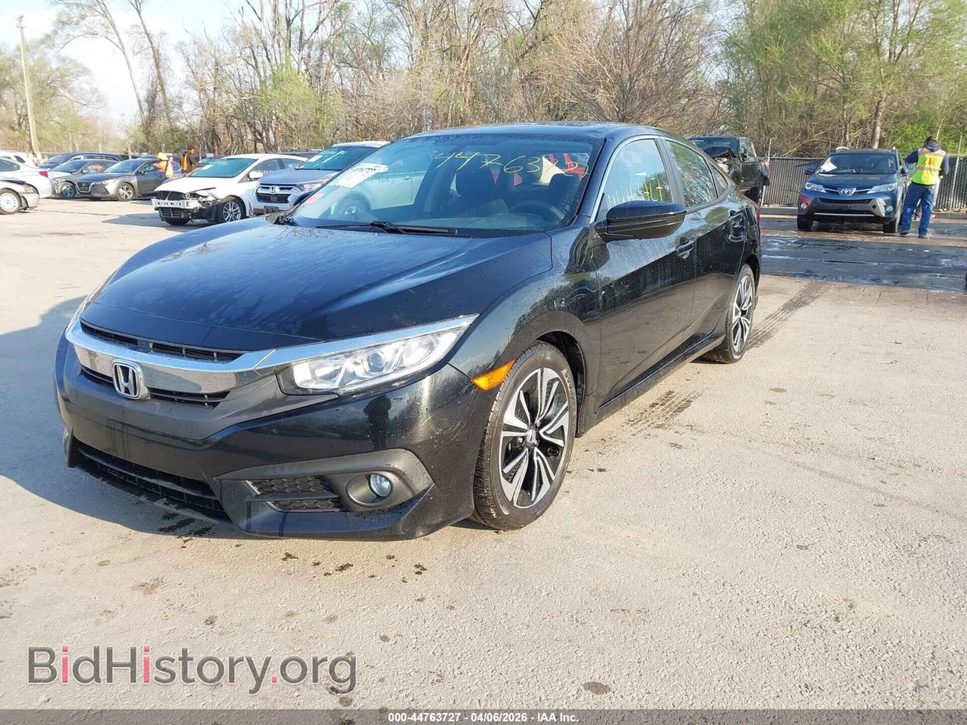 2017 HONDA CIVIC - VIN: 19XFC1F34HE003866 - Фото 2