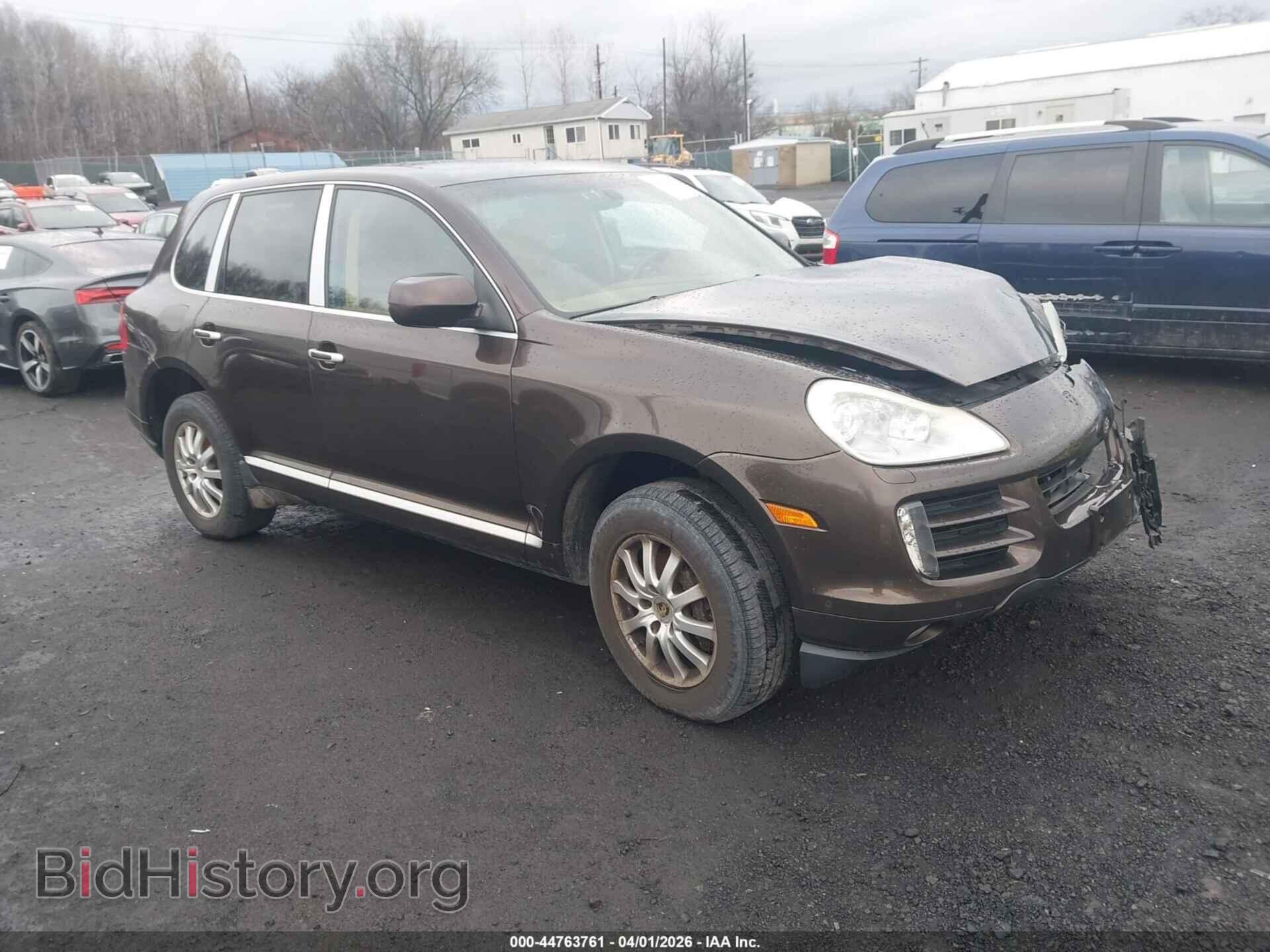 Photo WP1AA2AP8ALA06331 - PORSCHE CAYENNE 2010