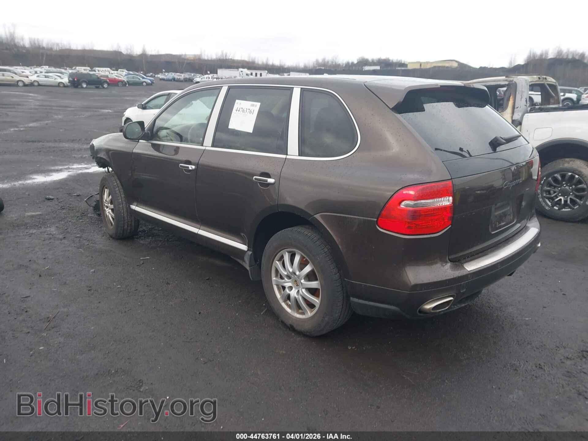2010 PORSCHE CAYENNE - VIN: WP1AA2AP8ALA06331 - Photo 3