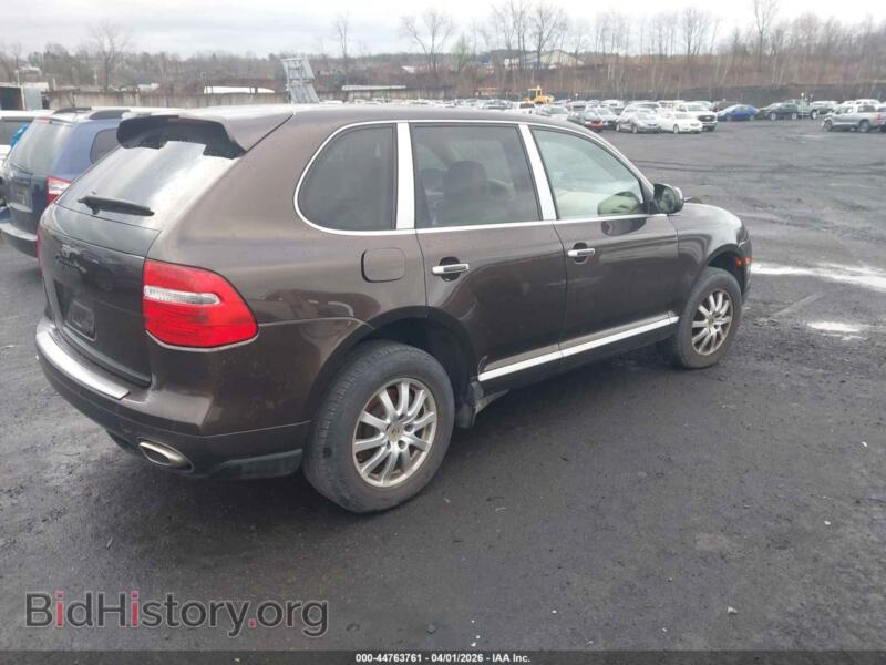 2010 Porsche CAYENNE (VIN WP1AA2AP8ALA06331) — фото 4 из 11