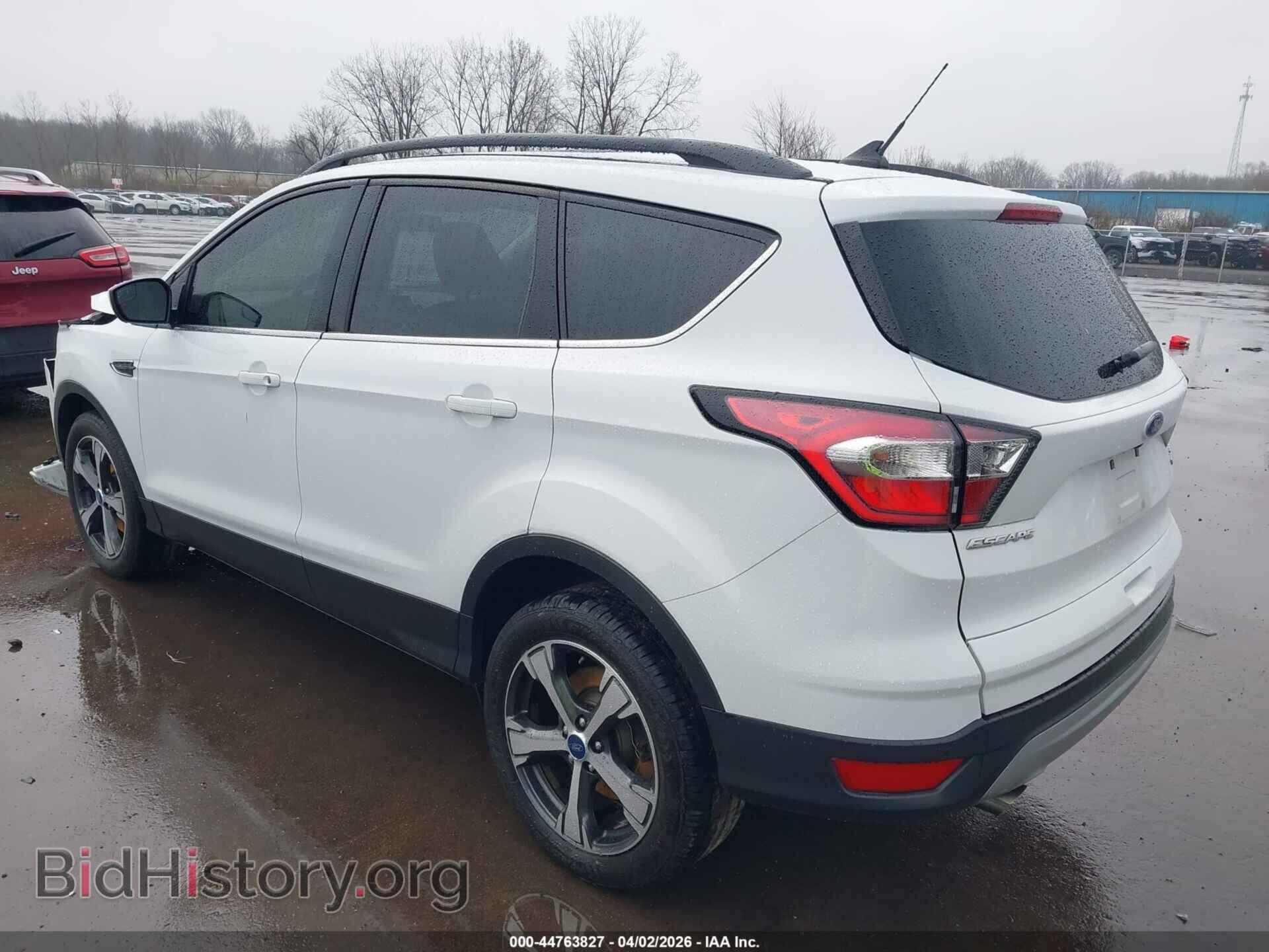 2018 FORD ESCAPE - VIN: 1FMCU9HD5JUD35564 - Фото 3