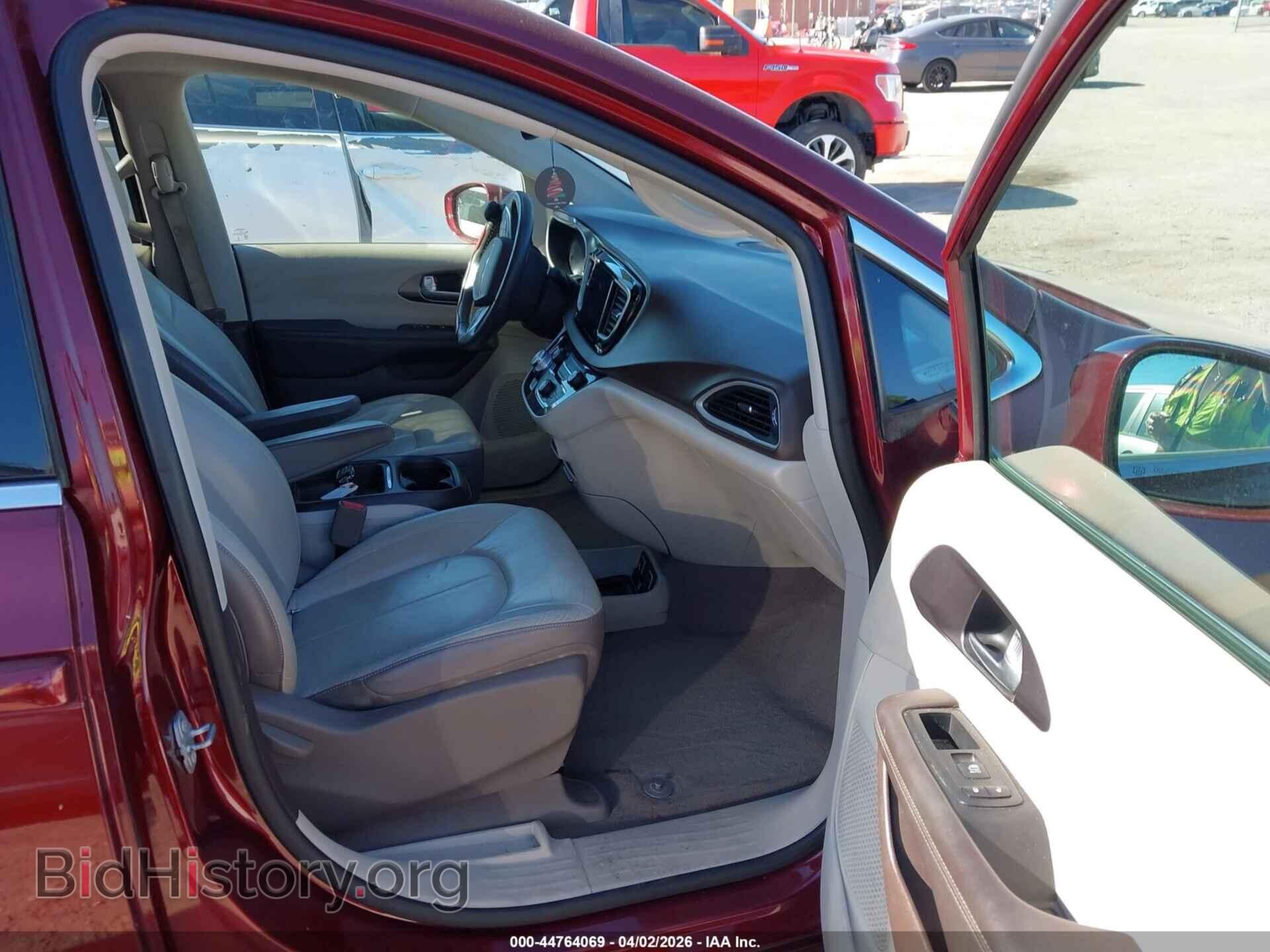 2017 CHRYSLER PACIFICA - VIN: 2C4RC1BG2HR638105 - Фото 5