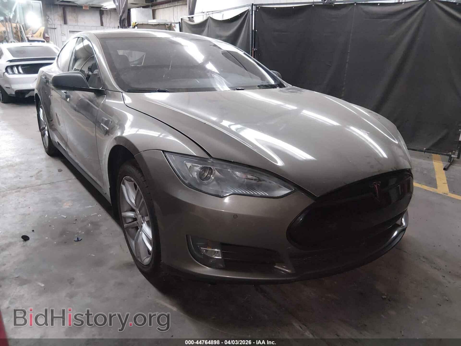 Photo 5YJSA1H28FF093622 - TESLA MODEL S 2015