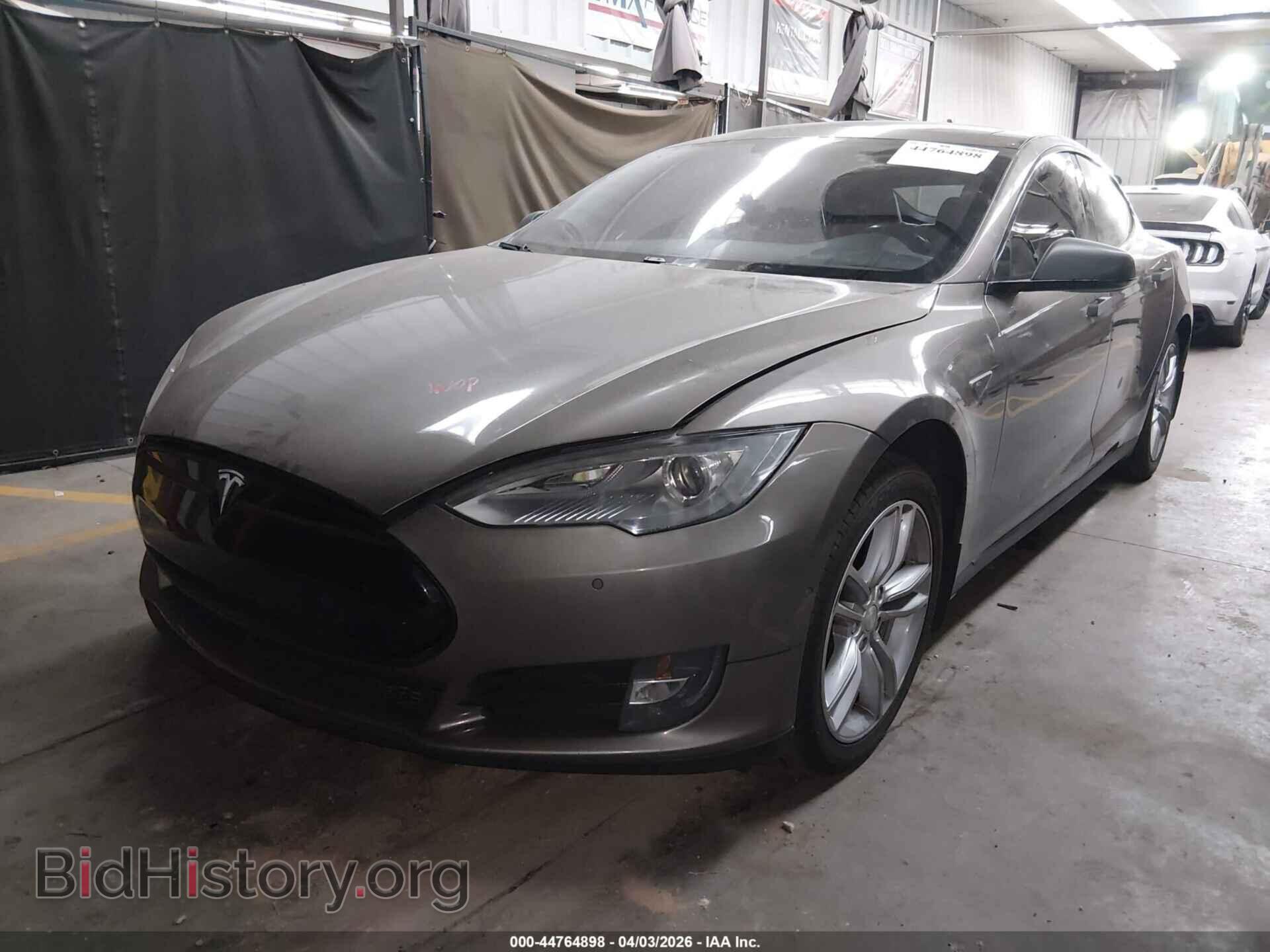 2015 TESLA MODEL S - VIN: 5YJSA1H28FF093622 - Photo 2