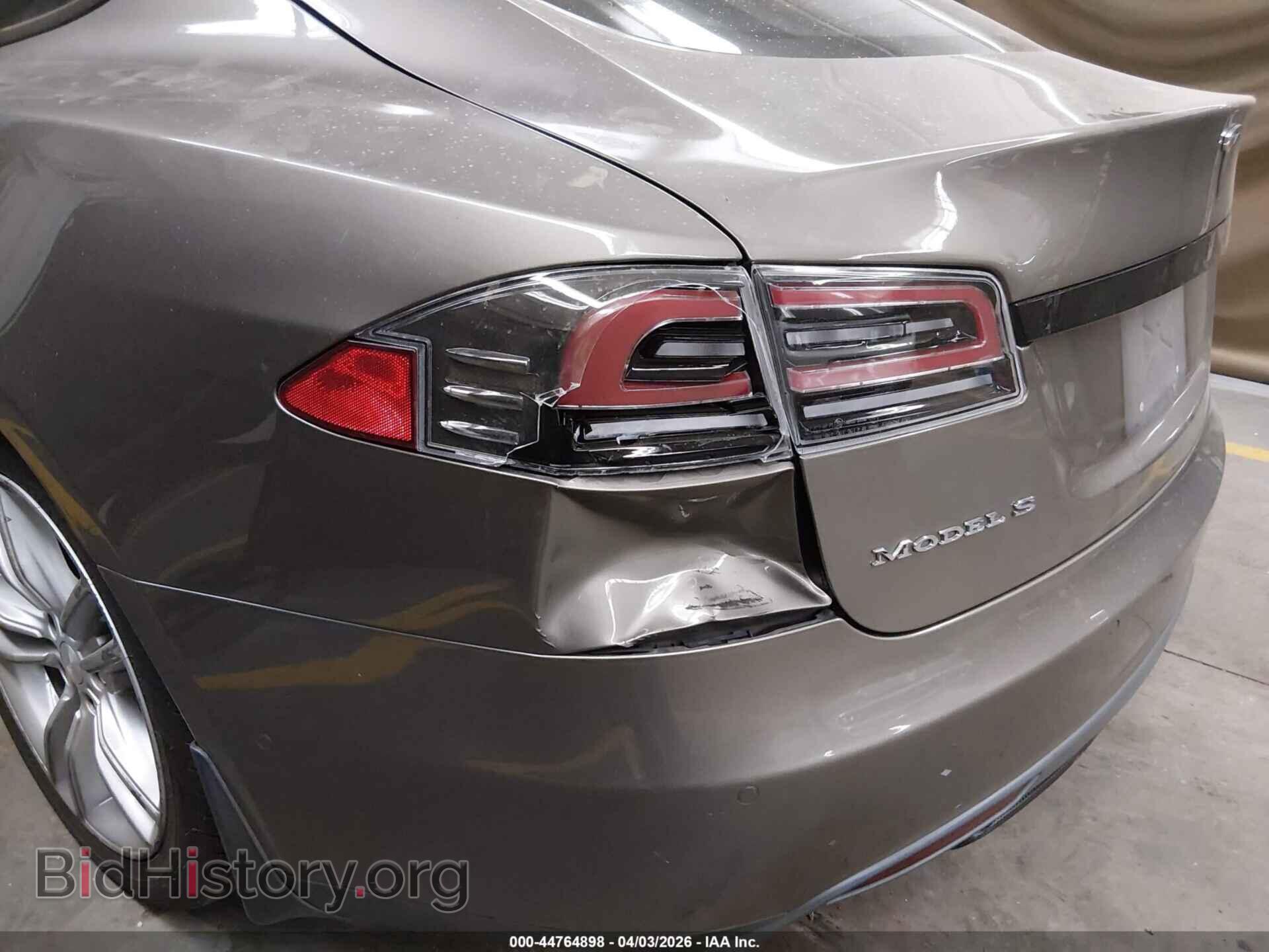2015 TESLA MODEL S - VIN: 5YJSA1H28FF093622 - Photo 6