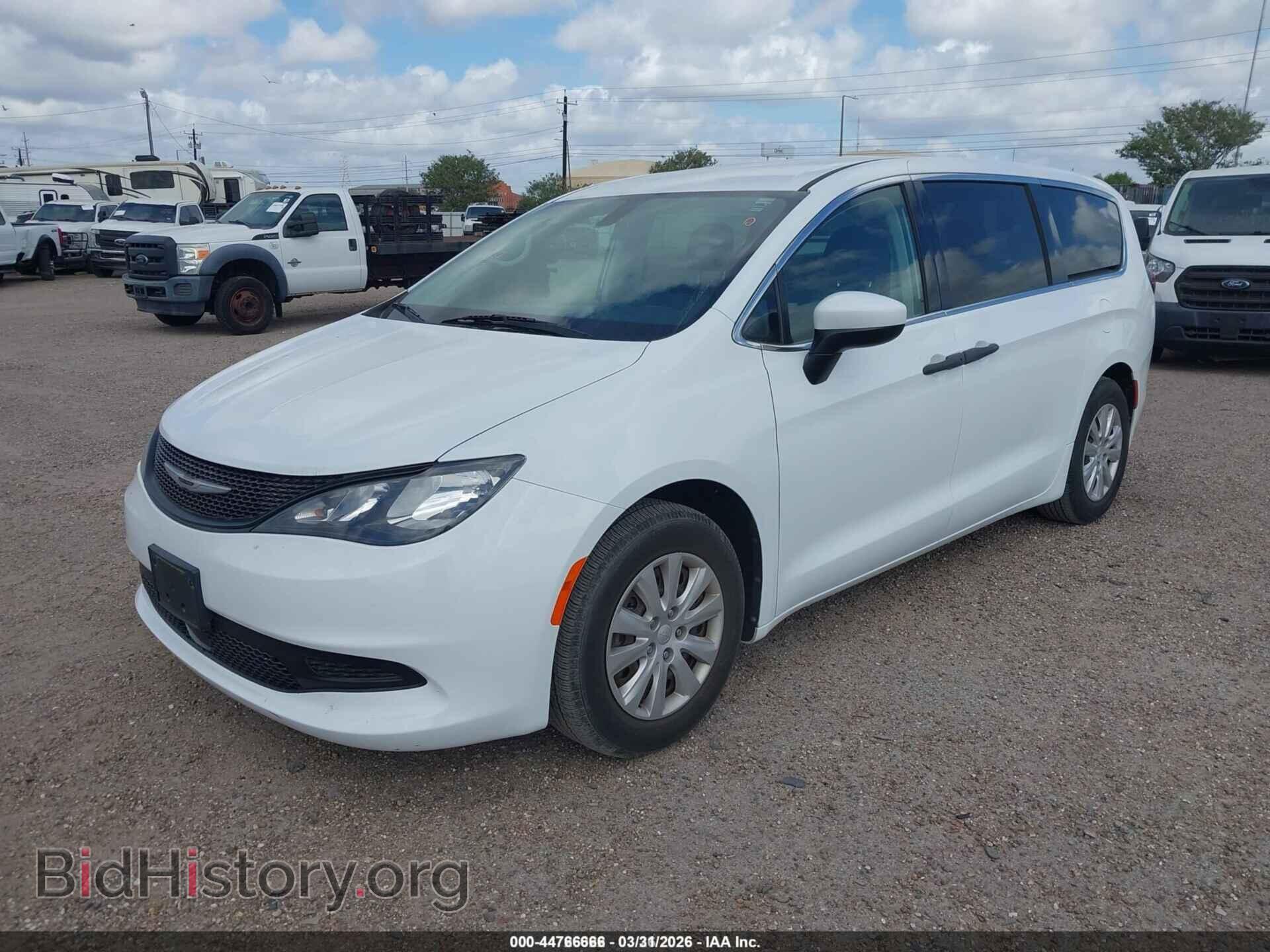 2021 CHRYSLER VOYAGER - VIN: 2C4RC1AG7MR566569 - Фото 2