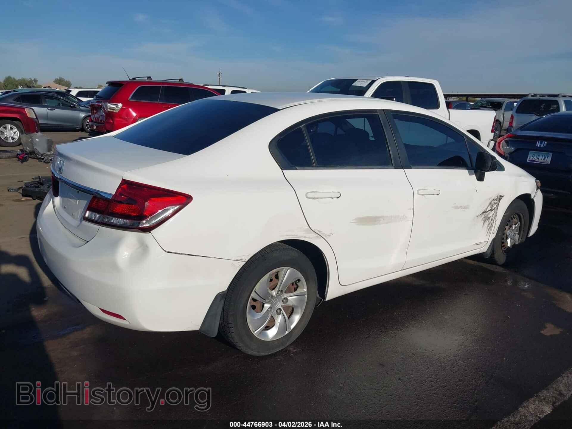 2015 HONDA CIVIC - VIN: 19XFB2F56FE009806 - Фото 4