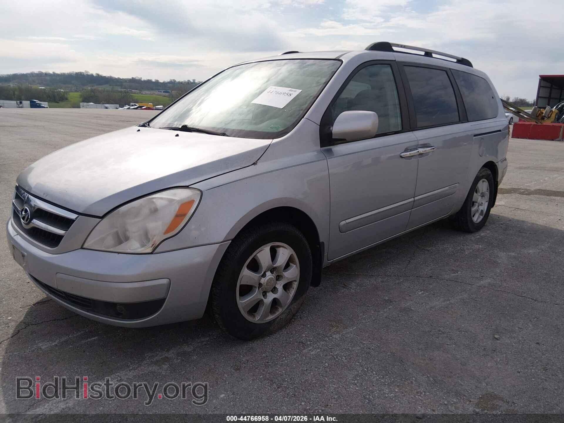 2007 HYUNDAI ENTOURAGE - VIN: KNDMC233576019094 - Фото 2