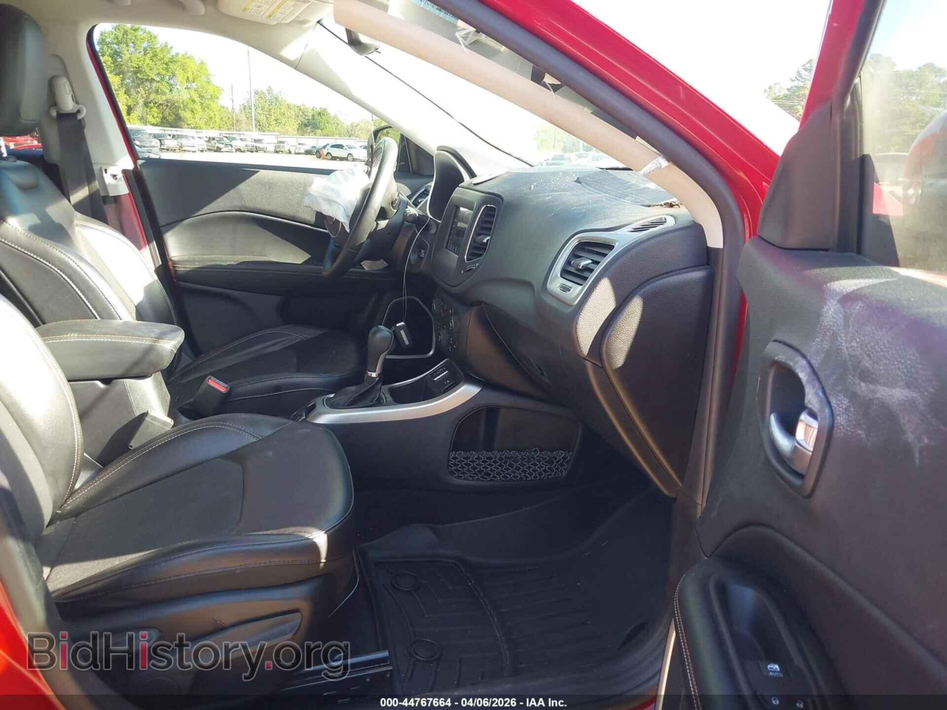 2019 JEEP COMPASS - VIN: 3C4NJCBB5KT736666 - Photo 5