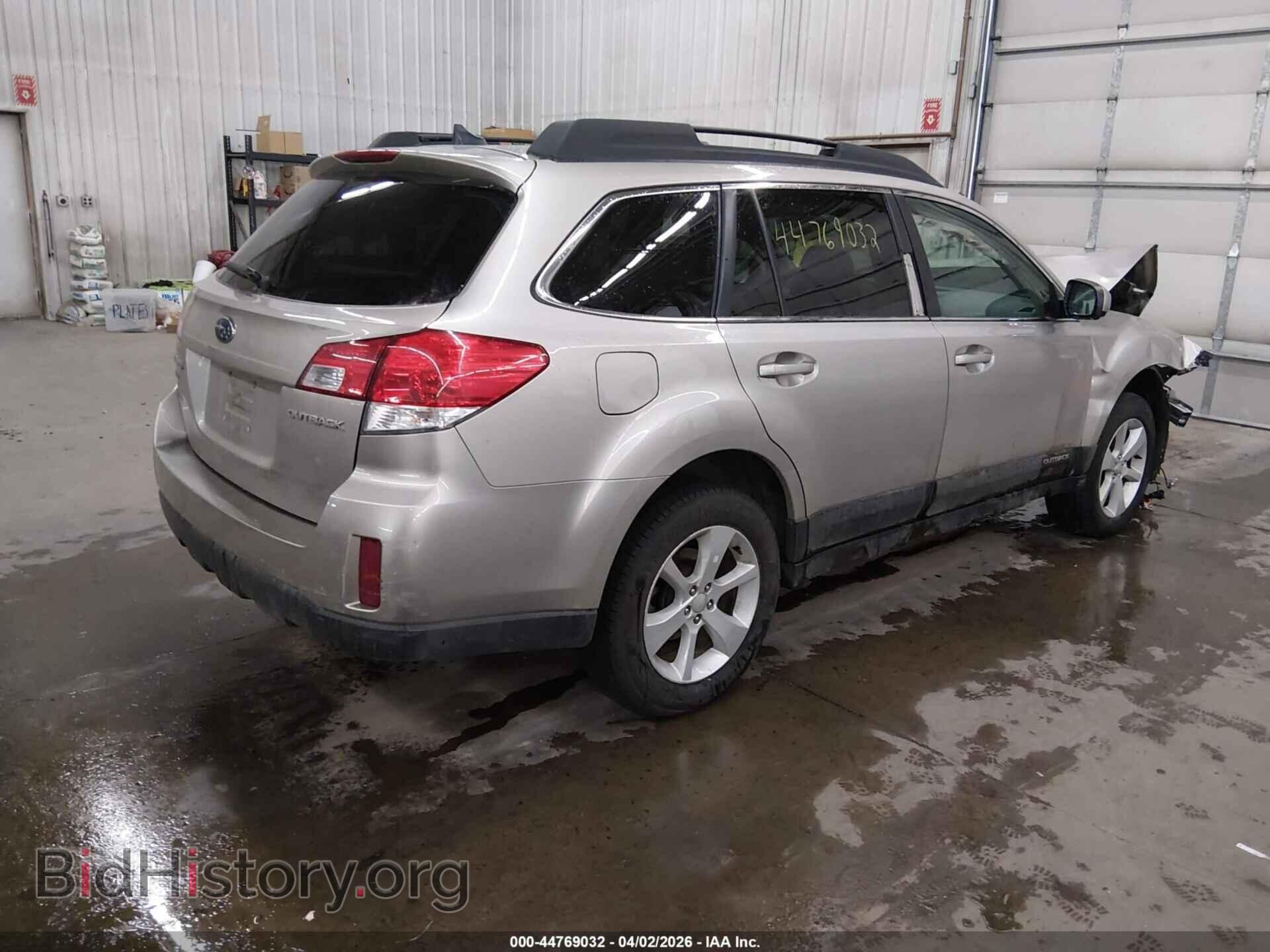 2014 SUBARU OUTBACK - VIN: 4S4BRCCC3E3224208 - Фото 4