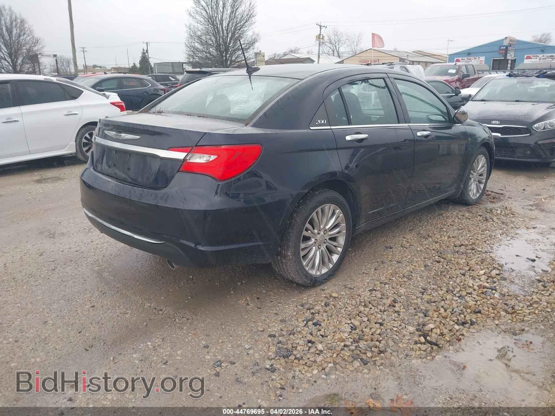 2012 CHRYSLER 200 - VIN: 1C3CCBCG3CN326606 - Фото 4
