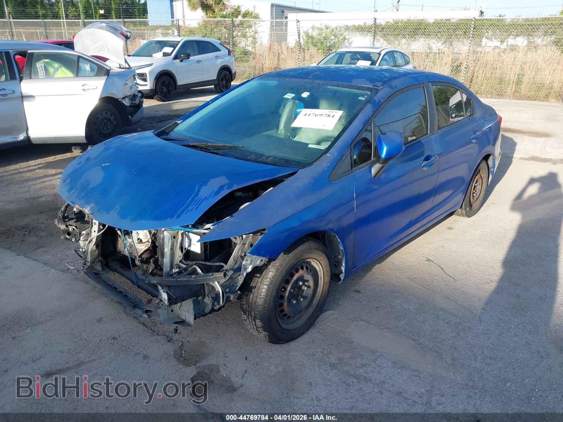 2012 HONDA CIVIC - VIN: 2HGFB2F51CH331173 - Фото 2