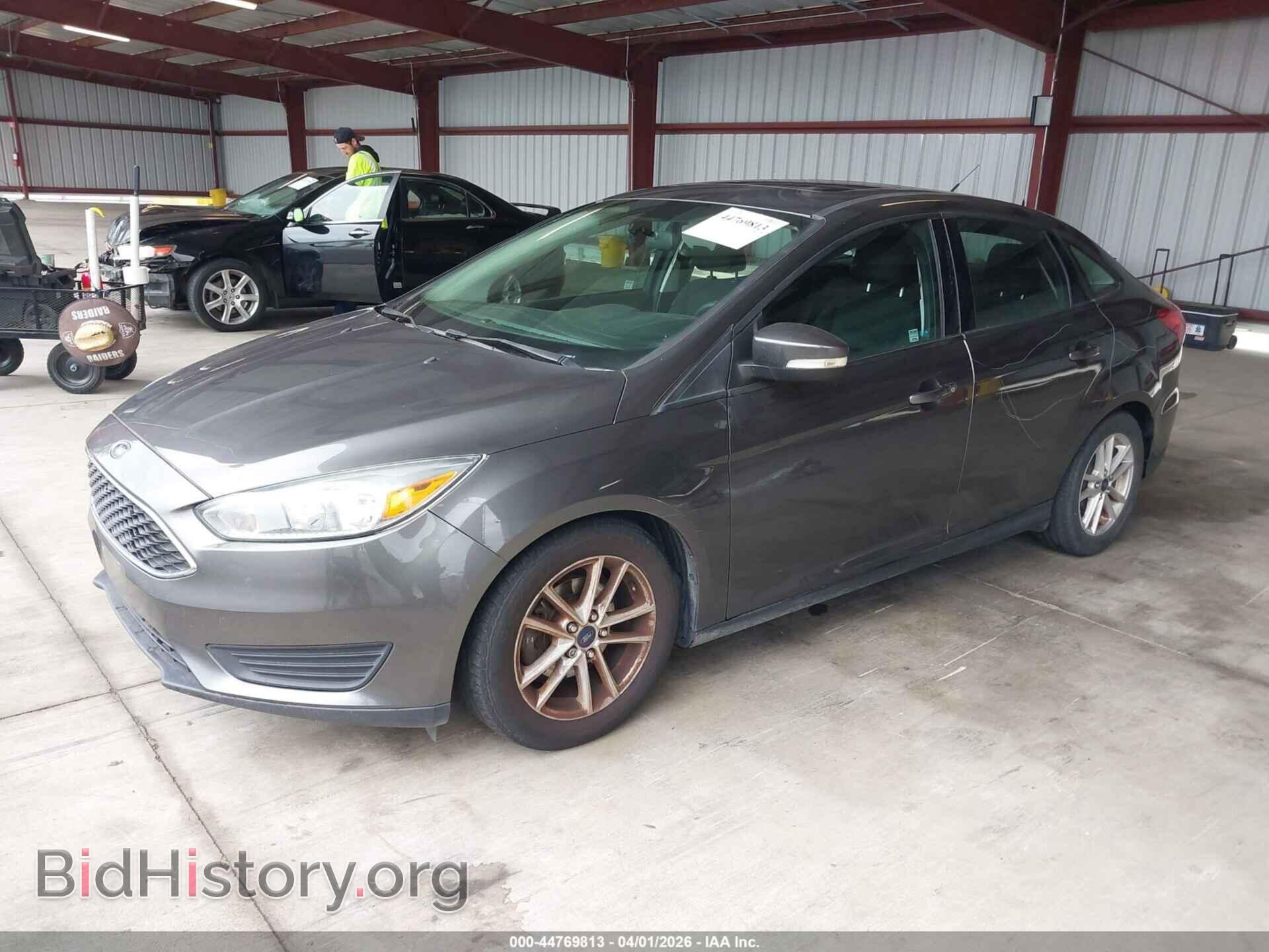 2016 FORD FOCUS - VIN: 1FADP3F27GL264208 - Photo 2