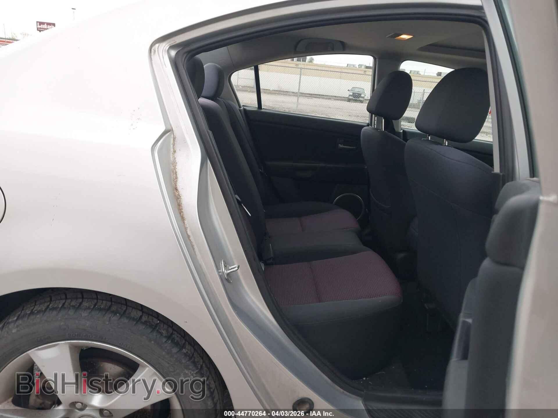 2006 MAZDA MAZDA3 - VIN: JM1BK323061526613 - Фото 8