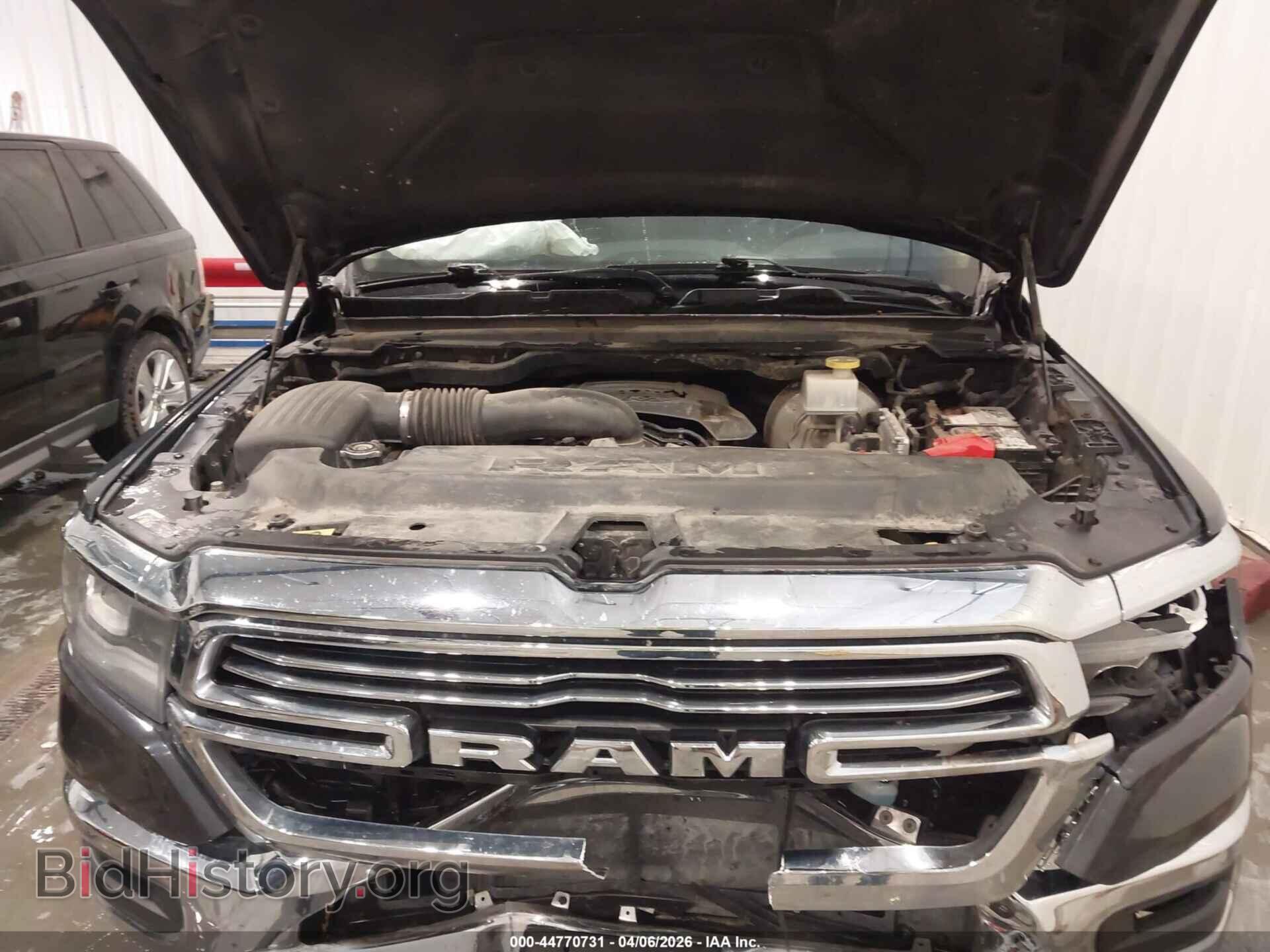 2020 RAM 1500 - VIN: 1C6SRFJT6LN299499 - Фото 10