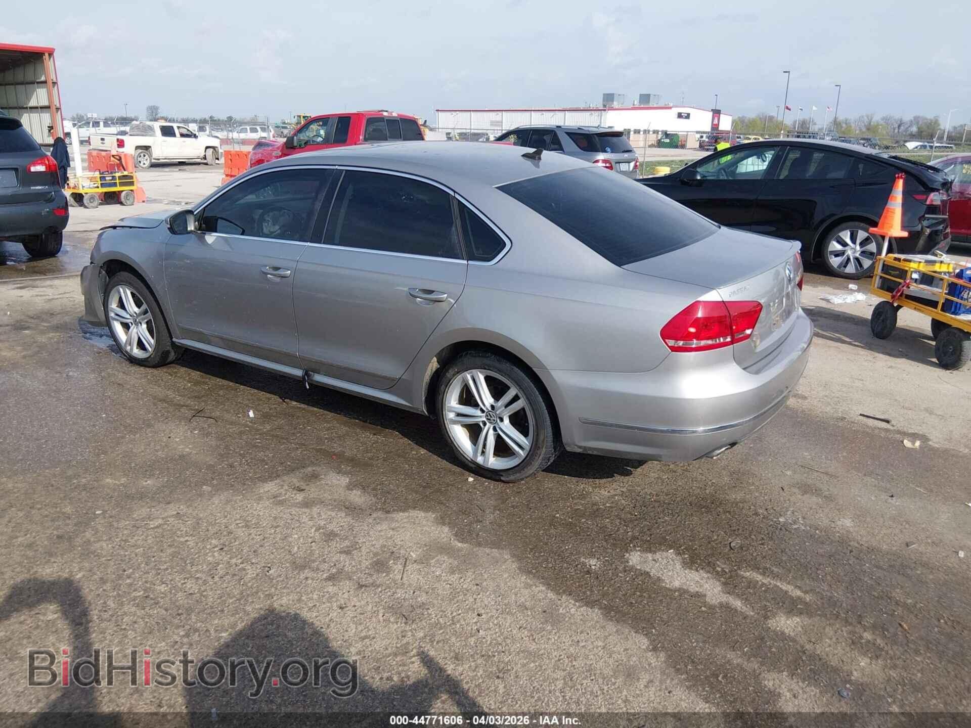 2014 VOLKSWAGEN PASSAT - VIN: 1VWCN7A32EC005560 - Фото 3