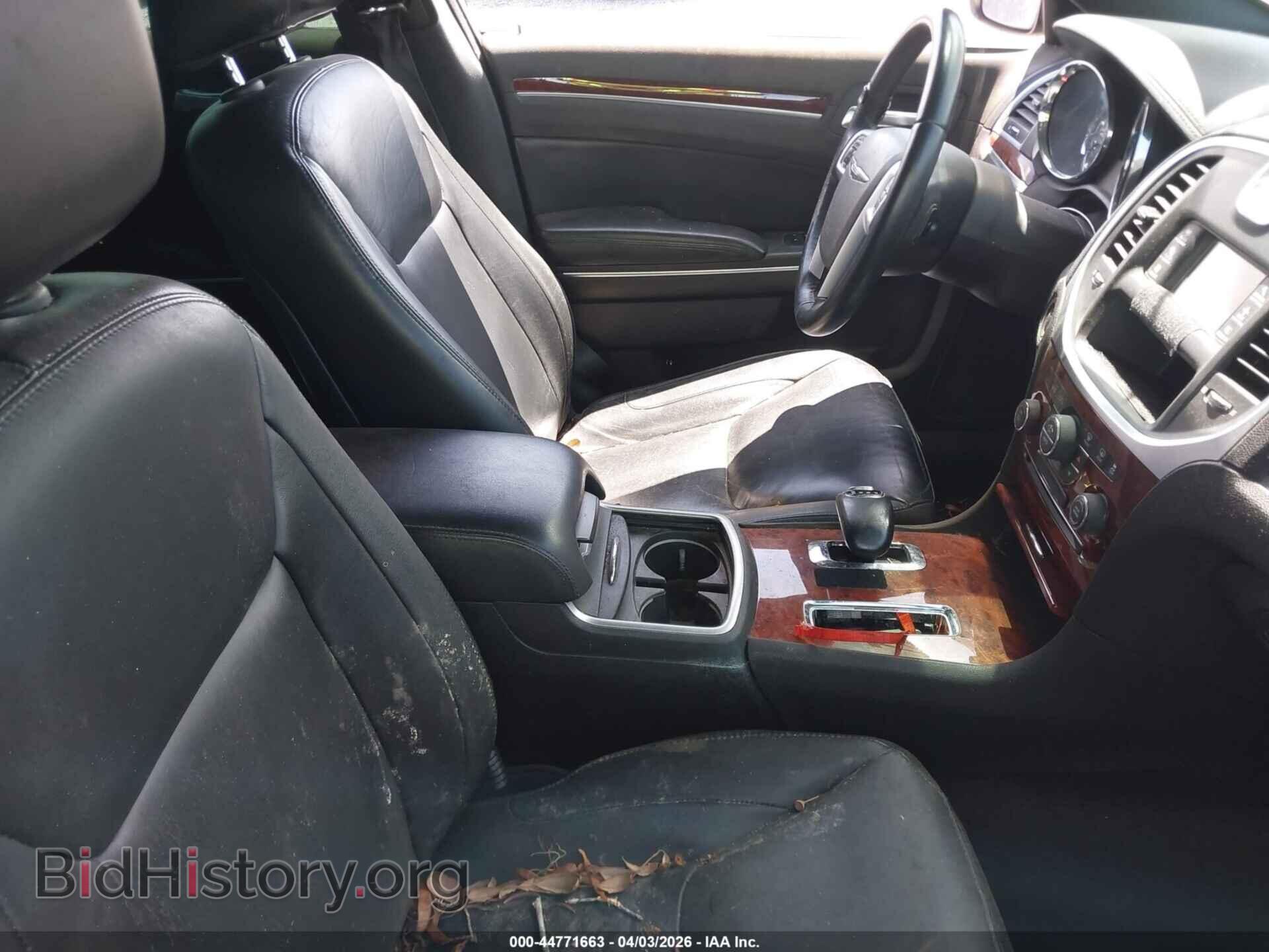 2012 CHRYSLER 300 - VIN: 2C3CCACG8CH113279 - Фото 5