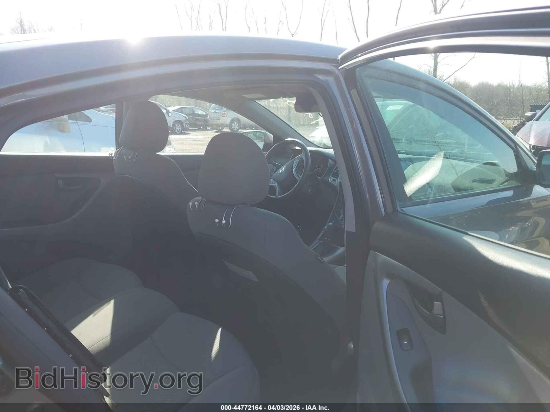 2014 HYUNDAI ELANTRA - VIN: 5NPDH4AE6EH469843 - Фото 8