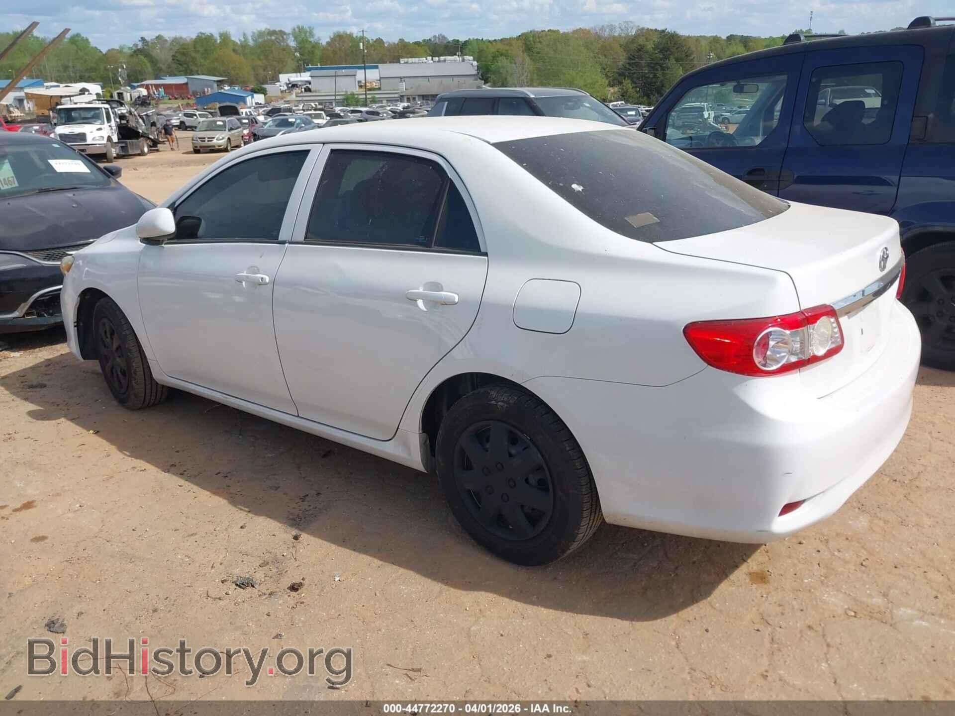 2011 TOYOTA COROLLA - VIN: 2T1BU4EE7BC734152 - Фото 3