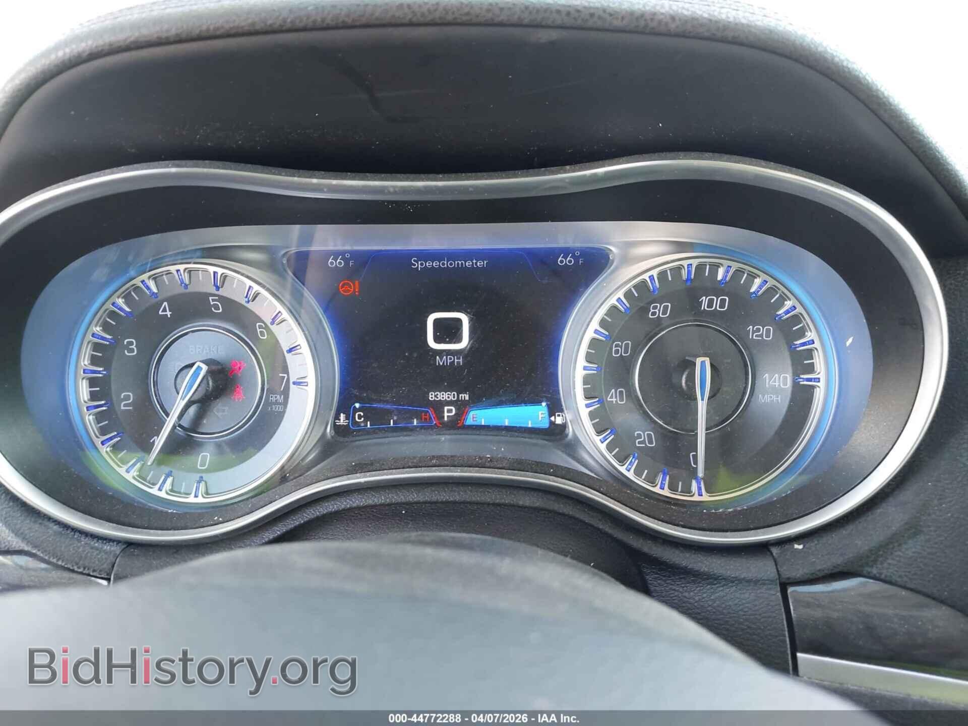 2018 CHRYSLER 300 - VIN: 2C3CCAAG7JH292012 - Фото 7