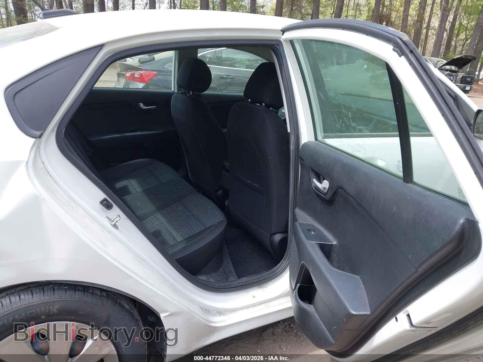 2018 KIA RIO - VIN: 3KPA24AB5JE077848 - Фото 8