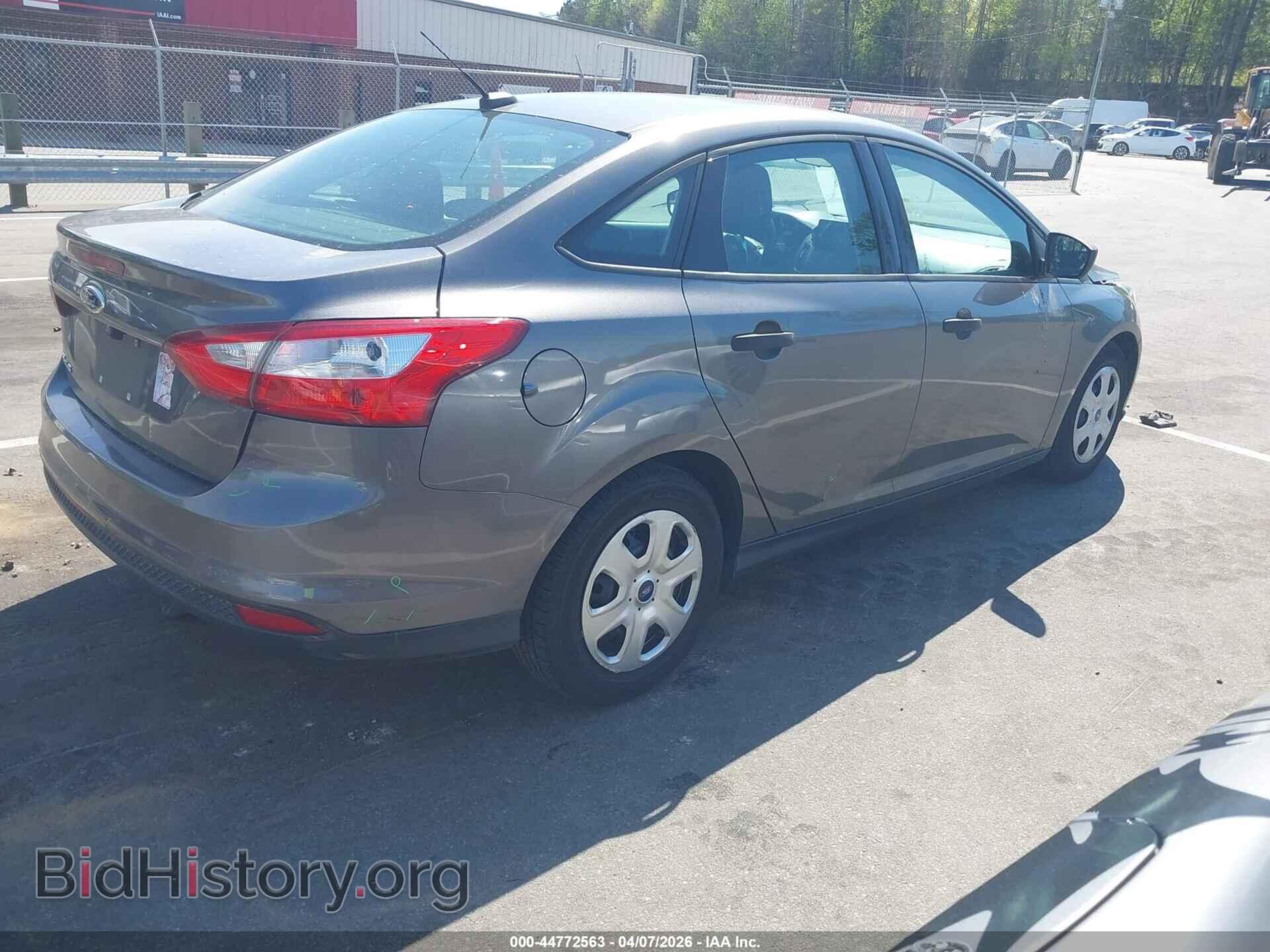 2012 FORD FOCUS - VIN: 1FAHP3E26CL433728 - Photo 4