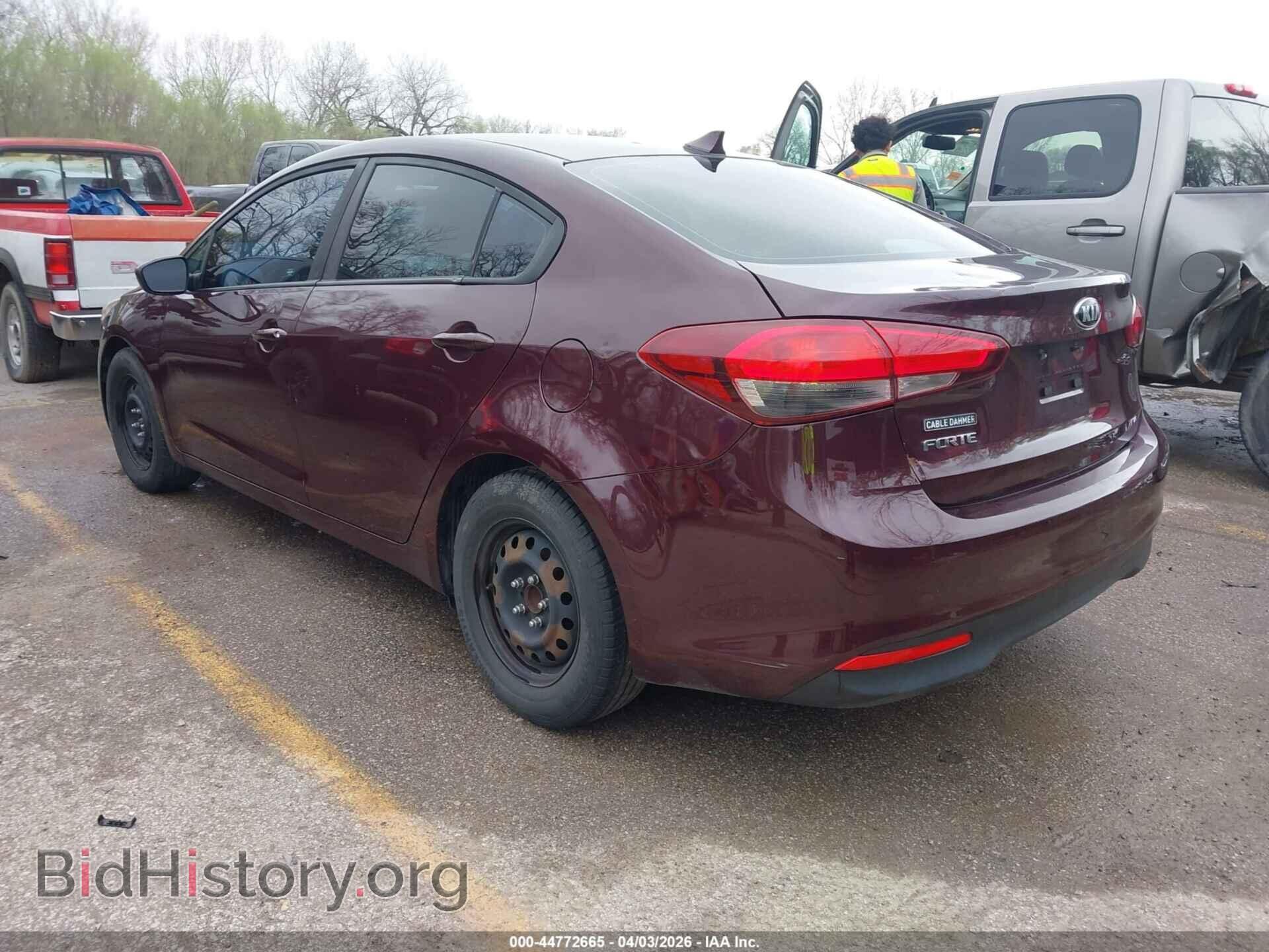 2017 KIA FORTE - VIN: 3KPFK4A79HE028132 - Фото 3