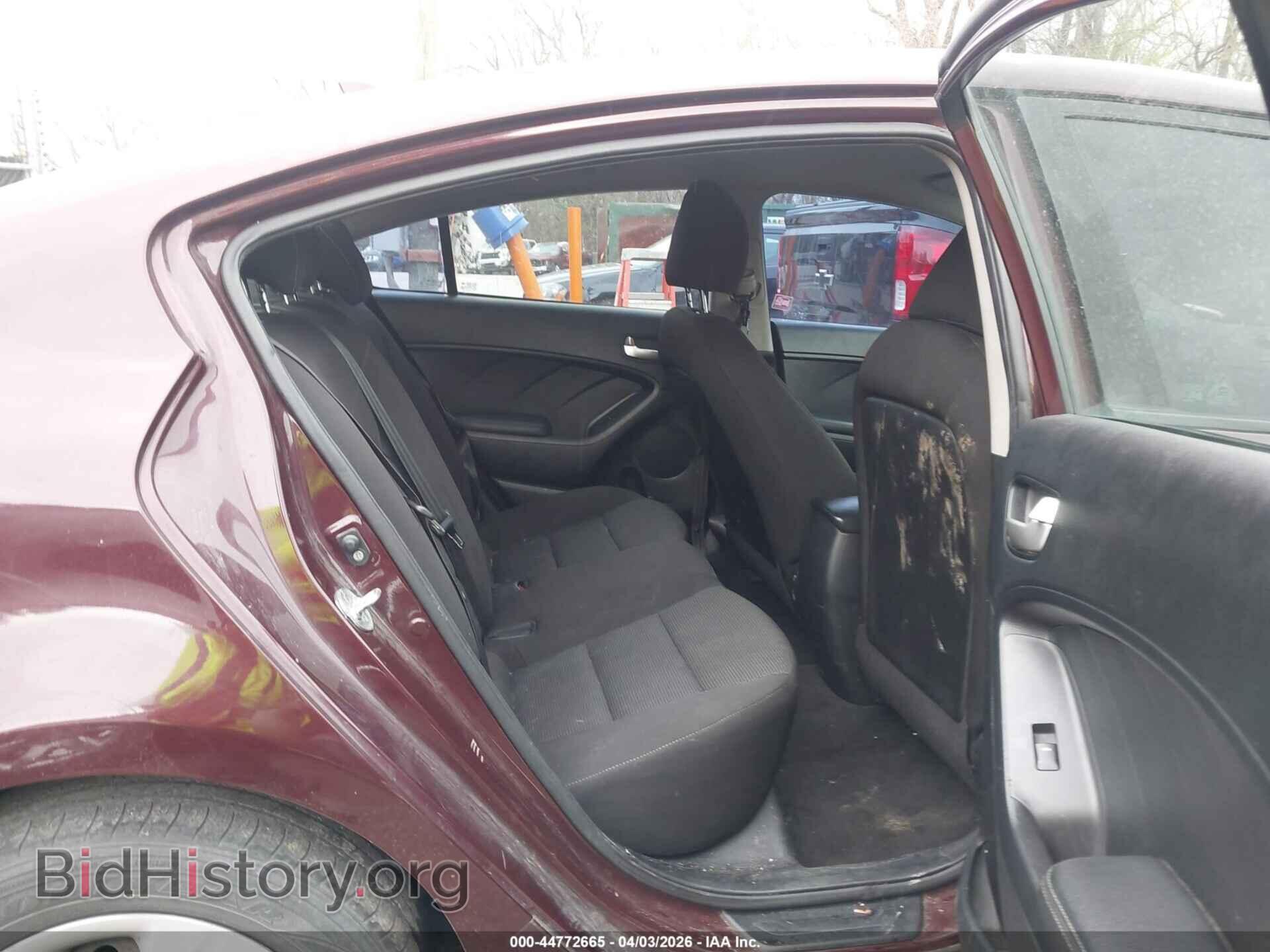 2017 KIA FORTE - VIN: 3KPFK4A79HE028132 - Фото 8