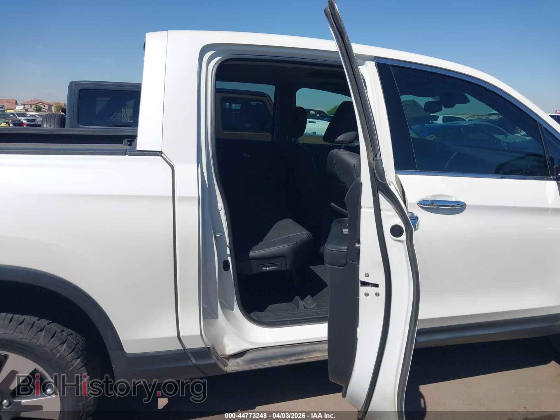 2017 HONDA RIDGELINE - VIN: 5FPYK3F75HB026388 - Photo 8