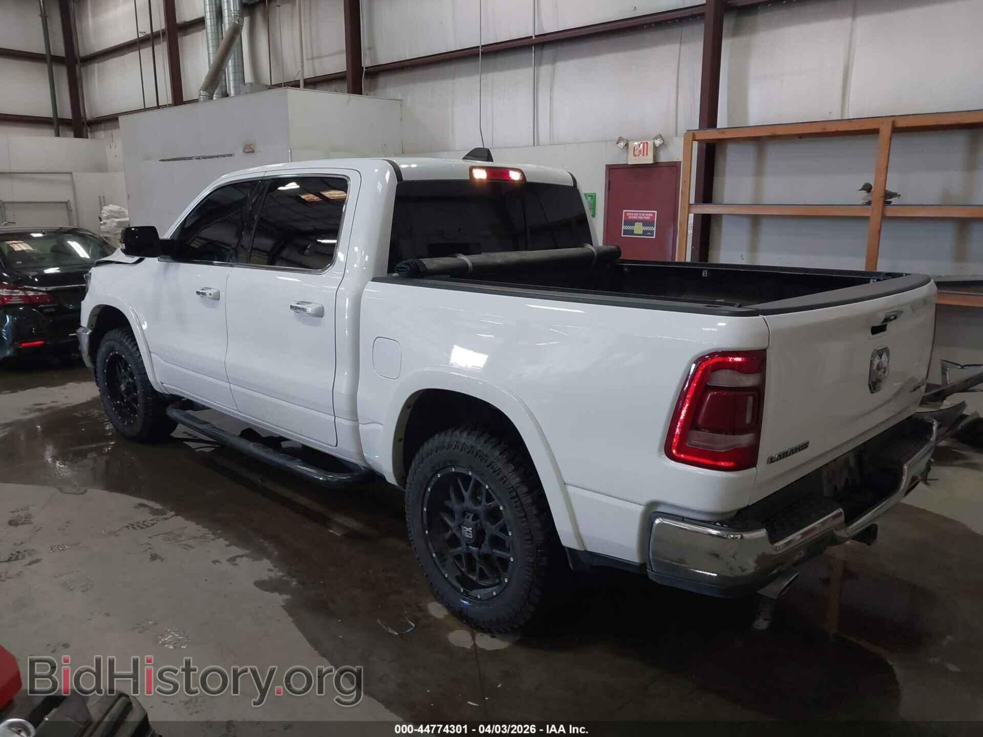 2021 RAM 1500 - VIN: 1C6SRFJM4MN681010 - Фото 3