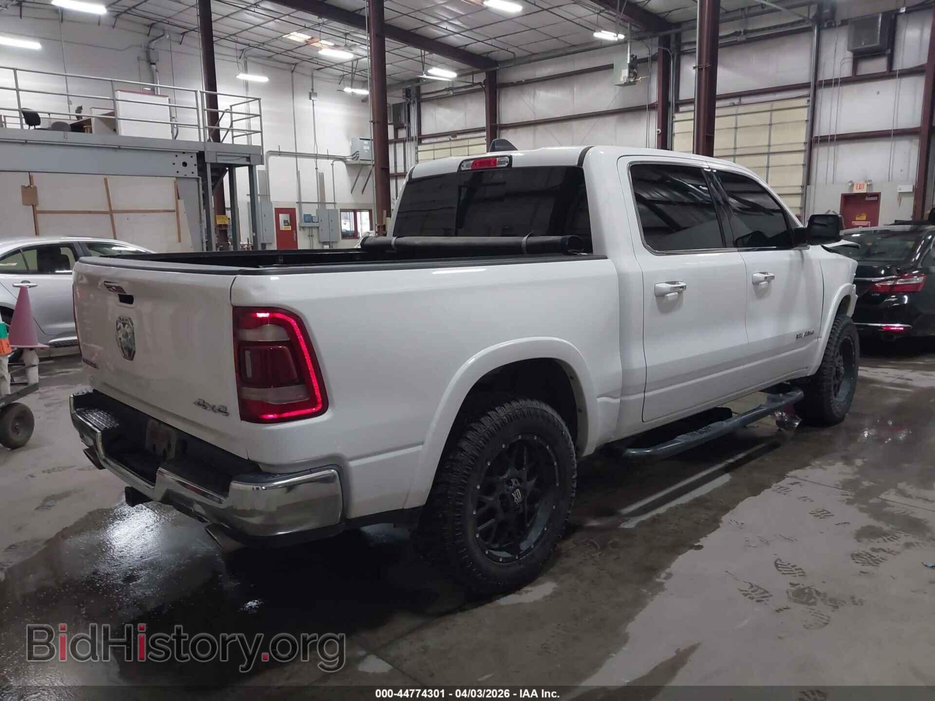 2021 RAM 1500 - VIN: 1C6SRFJM4MN681010 - Фото 4