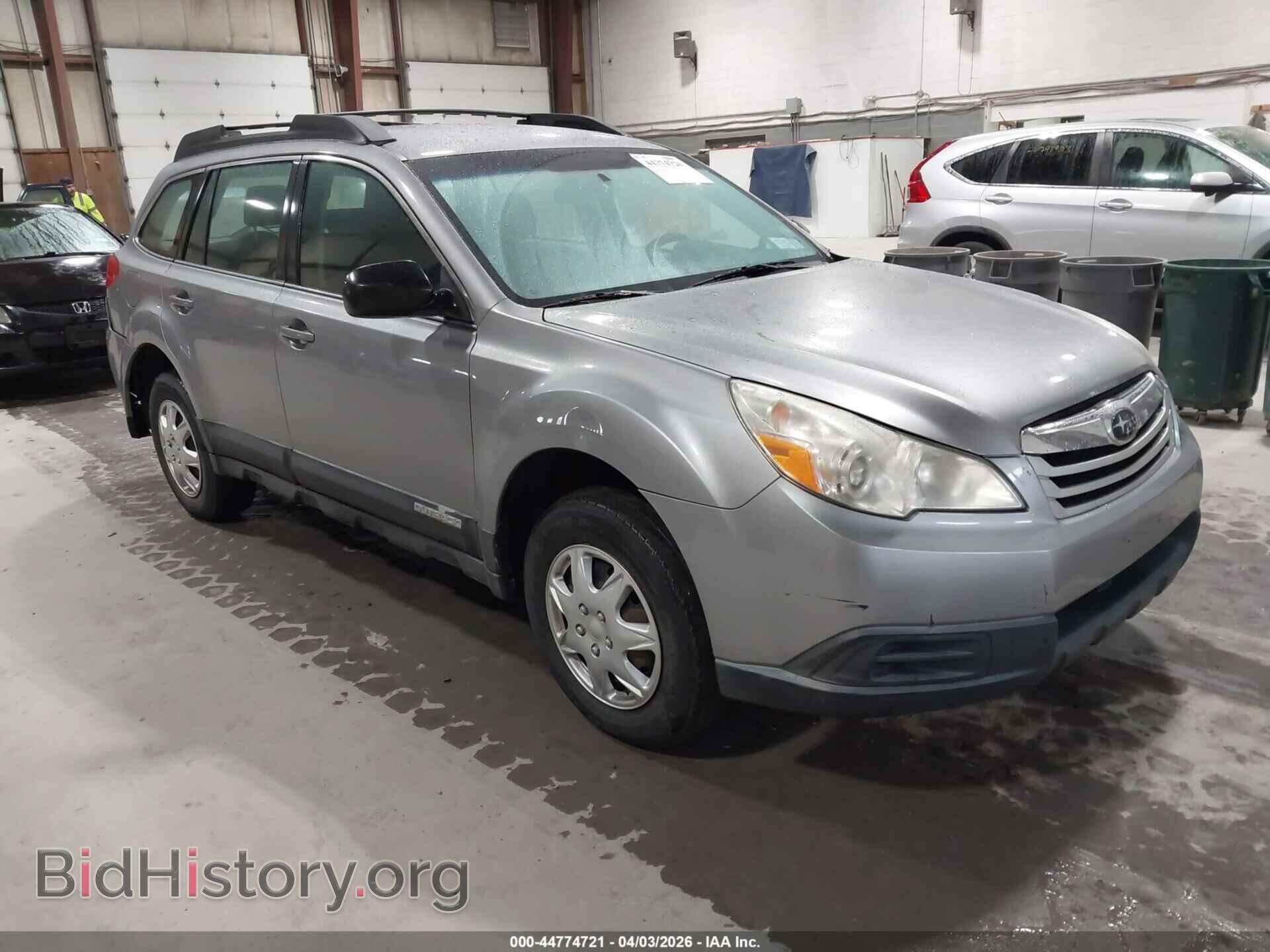 Photo 4S4BRBAC1B3371748 - SUBARU OUTBACK 2011