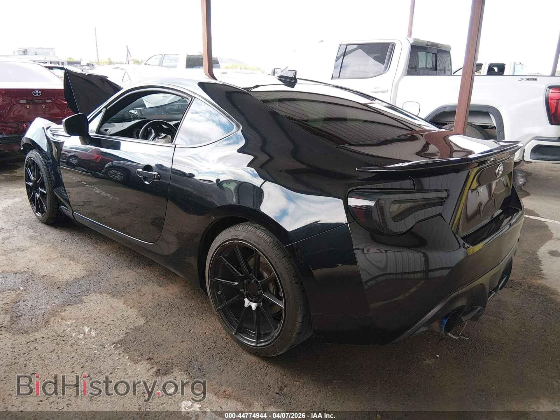 2017 TOYOTA 86 - VIN: JF1ZNAA18H8703340 - Фото 3