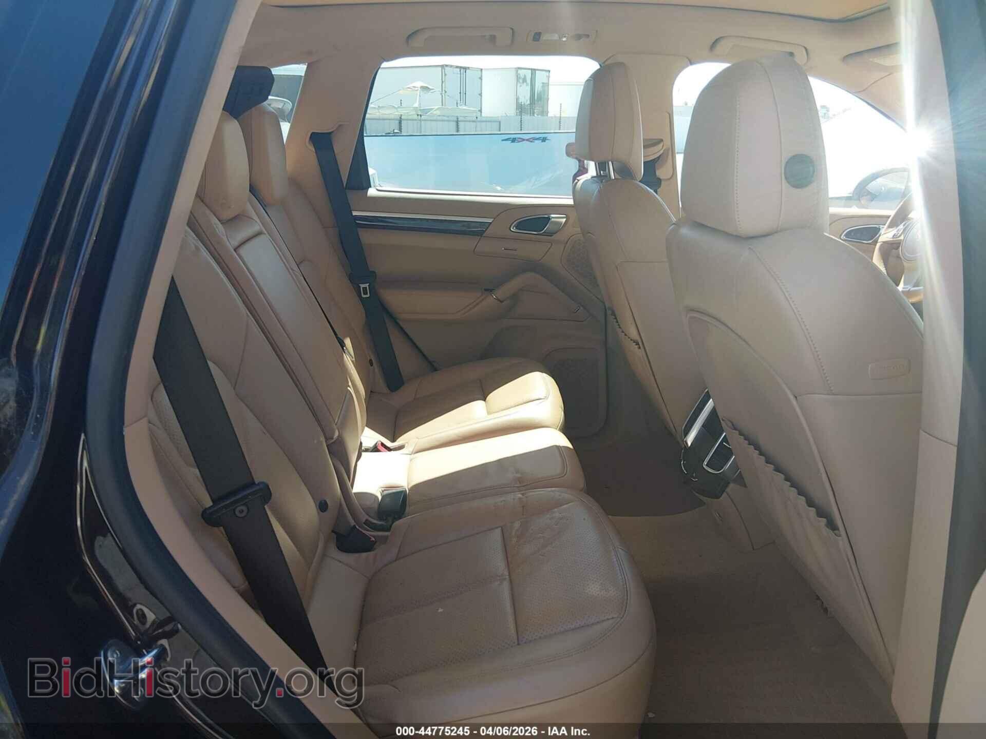 2014 PORSCHE CAYENNE - VIN: WP1AF2A28ELA37669 - Фото 8
