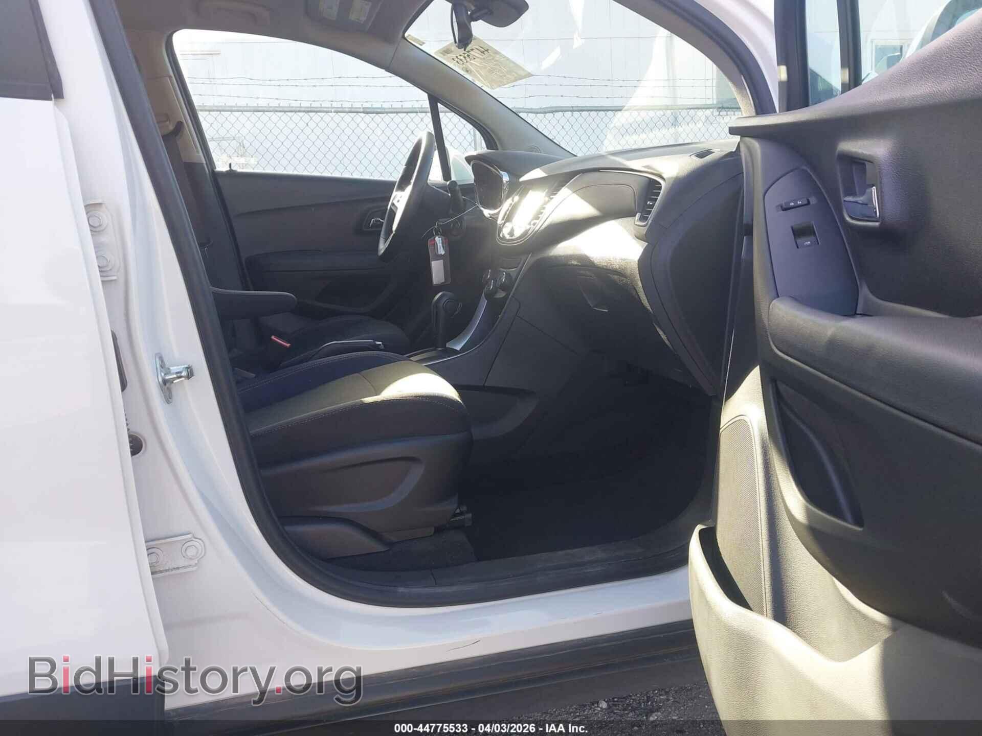 2017 CHEVROLET TRAX - VIN: 3GNCJKSB7HL269879 - Фото 5