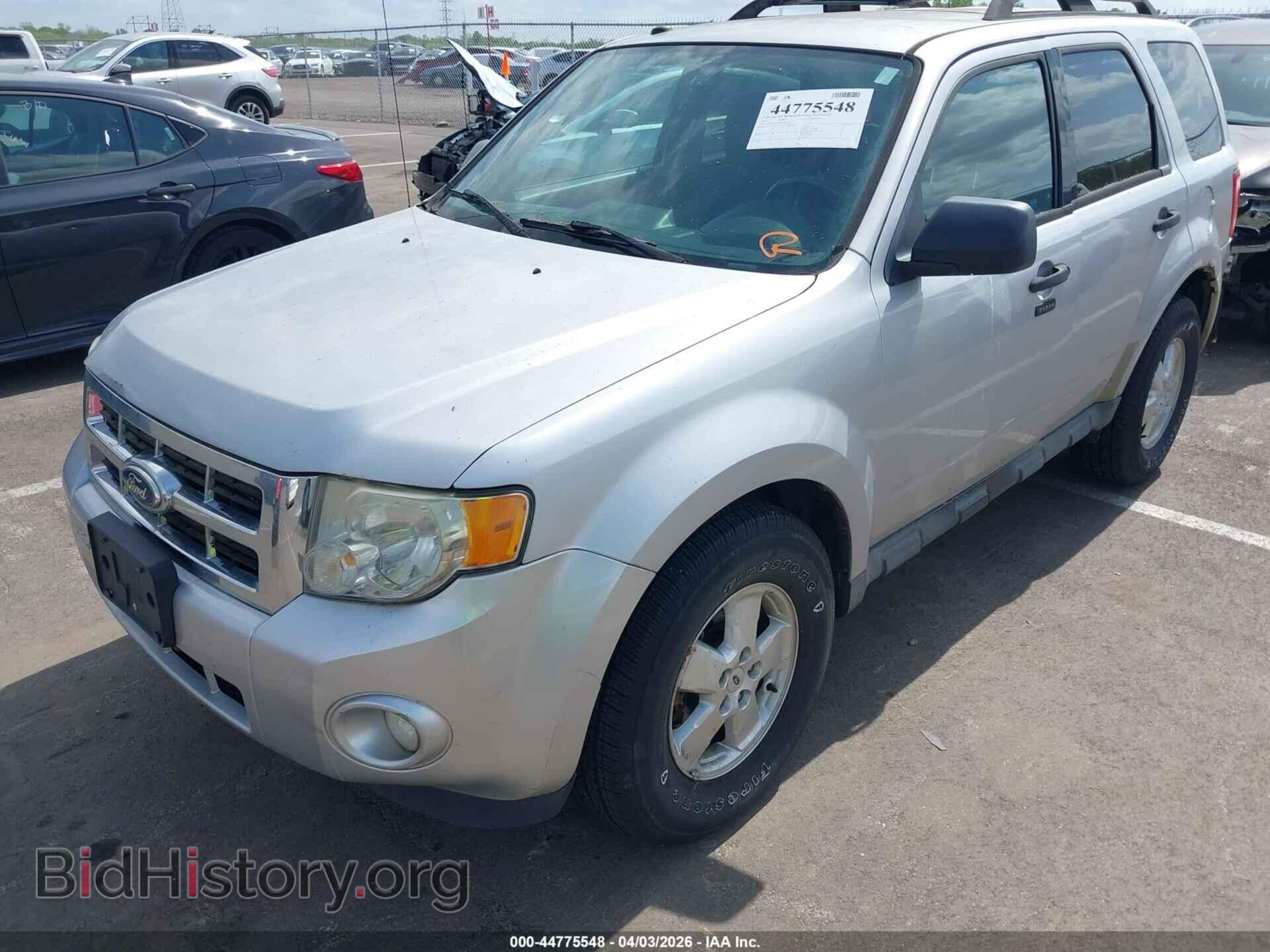 2011 FORD ESCAPE - VIN: 1FMCU9DGXBKB35292 - Фото 2