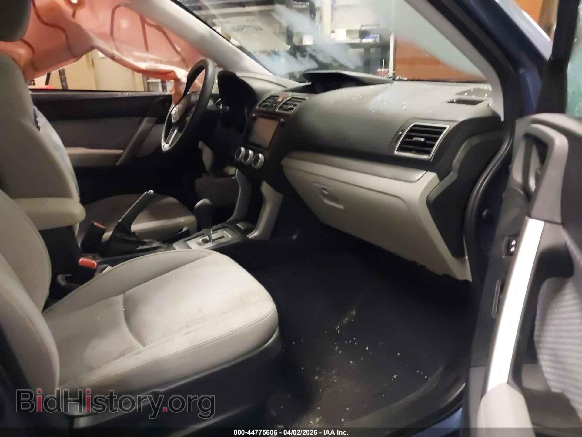 2017 SUBARU FORESTER - VIN: JF2SJAEC3HH411034 - Фото 5