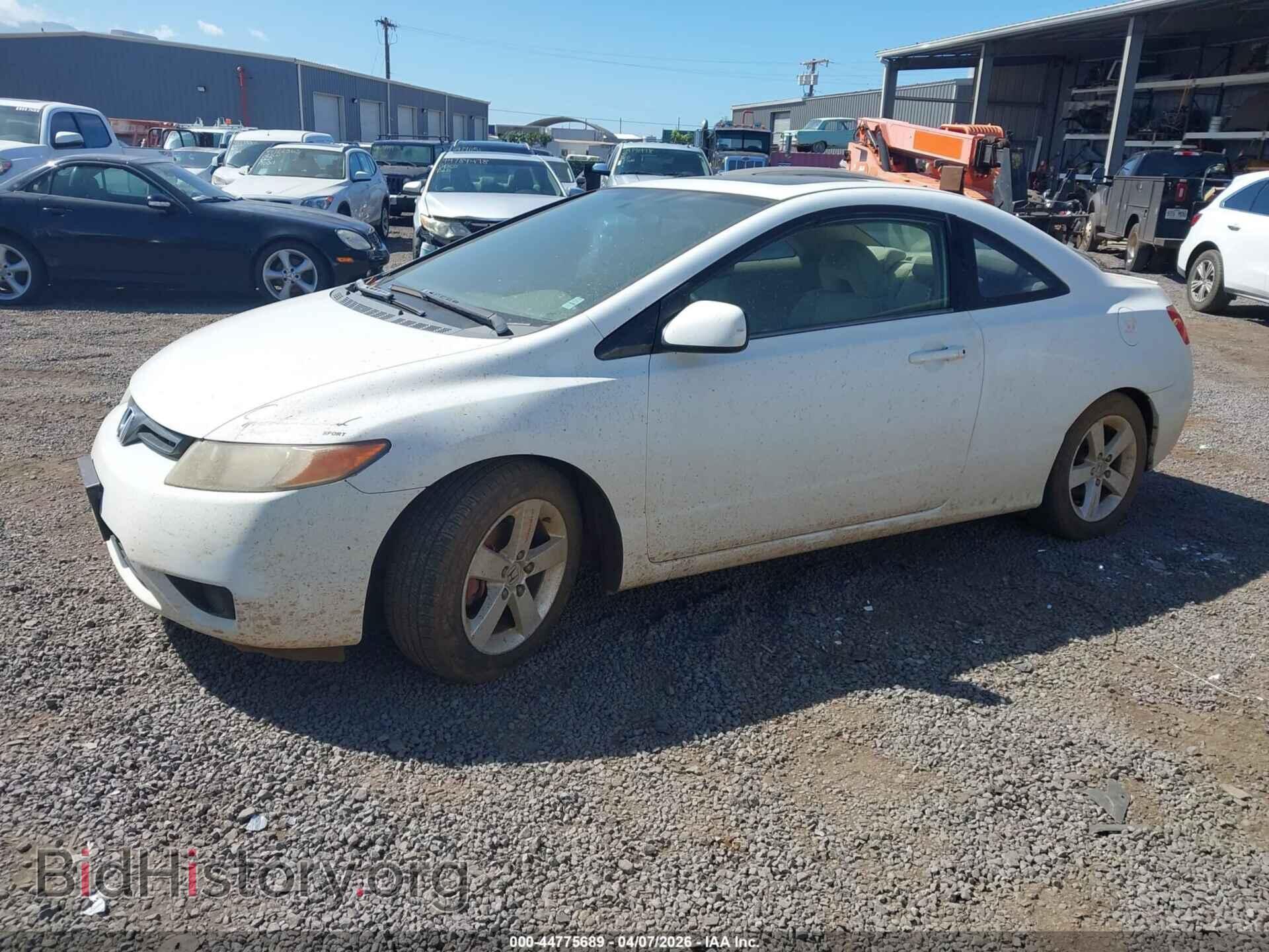 2010 HONDA CIVIC - VIN: 19XFA1E52AE039635 - Фото 2