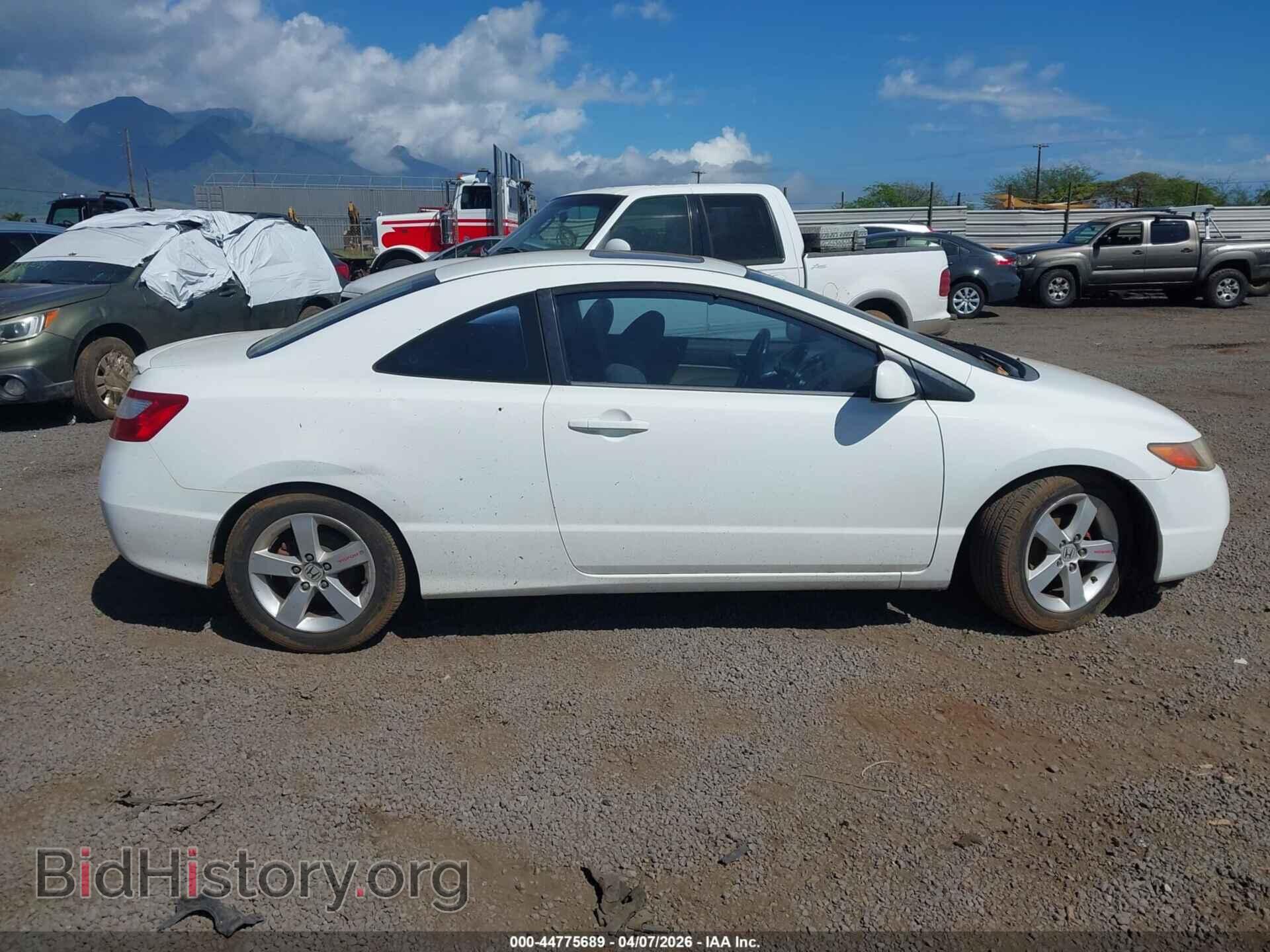 2010 HONDA CIVIC - VIN: 19XFA1E52AE039635 - Фото 13