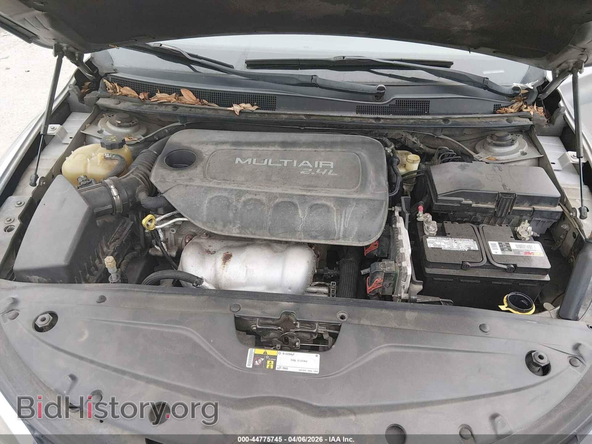 2015 CHRYSLER 200 - VIN: 1C3CCCAB5FN606867 - Photo 10
