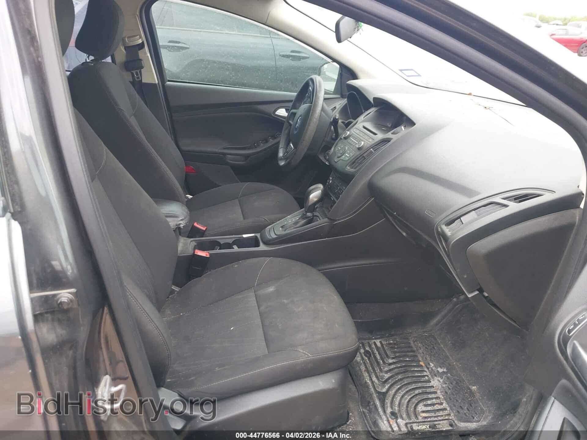 2017 FORD FOCUS - VIN: 1FADP3K28HL295555 - Фото 5