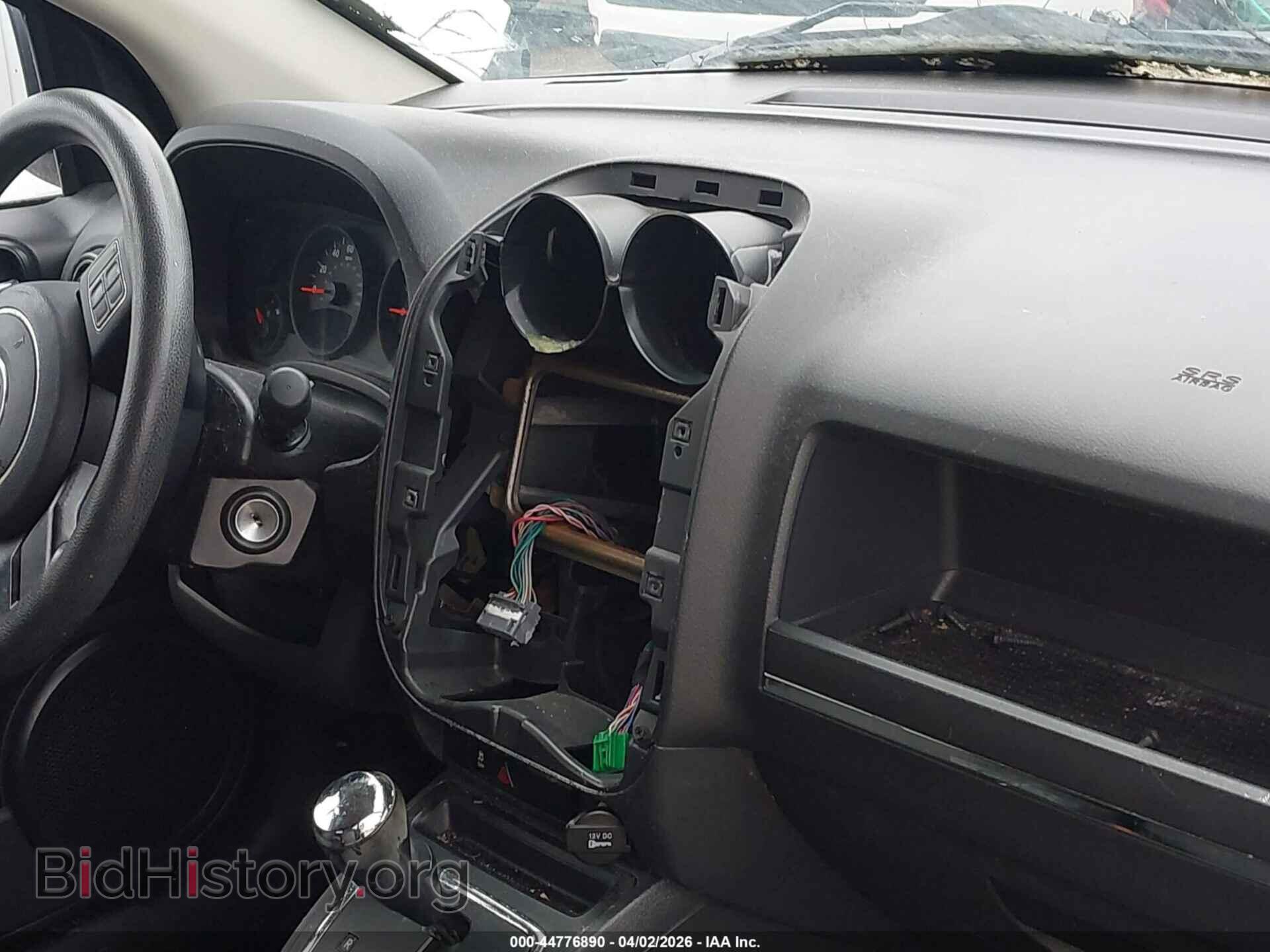 2013 JEEP COMPASS - VIN: 1C4NJDBB5DD165680 - Фото 11